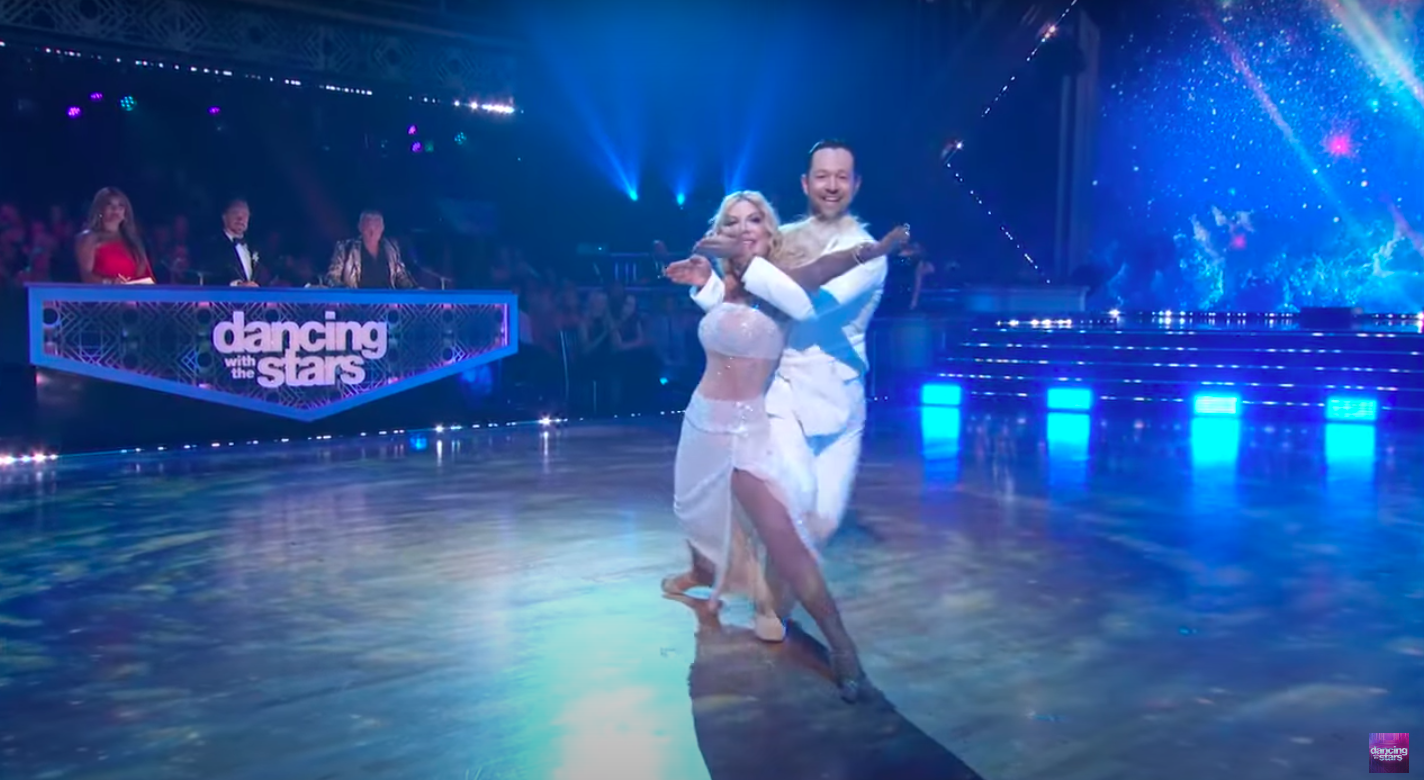 Tori Spelling and Pasha Pashkov. | Source: YouTube/Dancing With The Stars