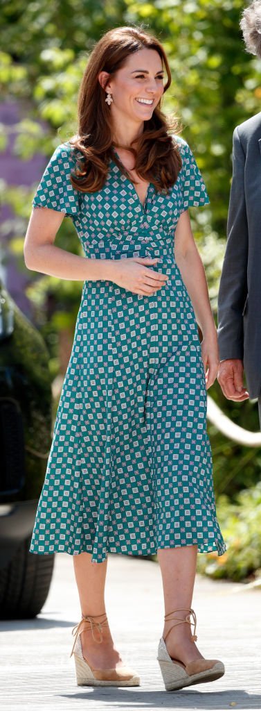 Kate Middleton visits the Hampton Court Palace Garden Festival in London on July 1 2019 | Photo: Getty Images