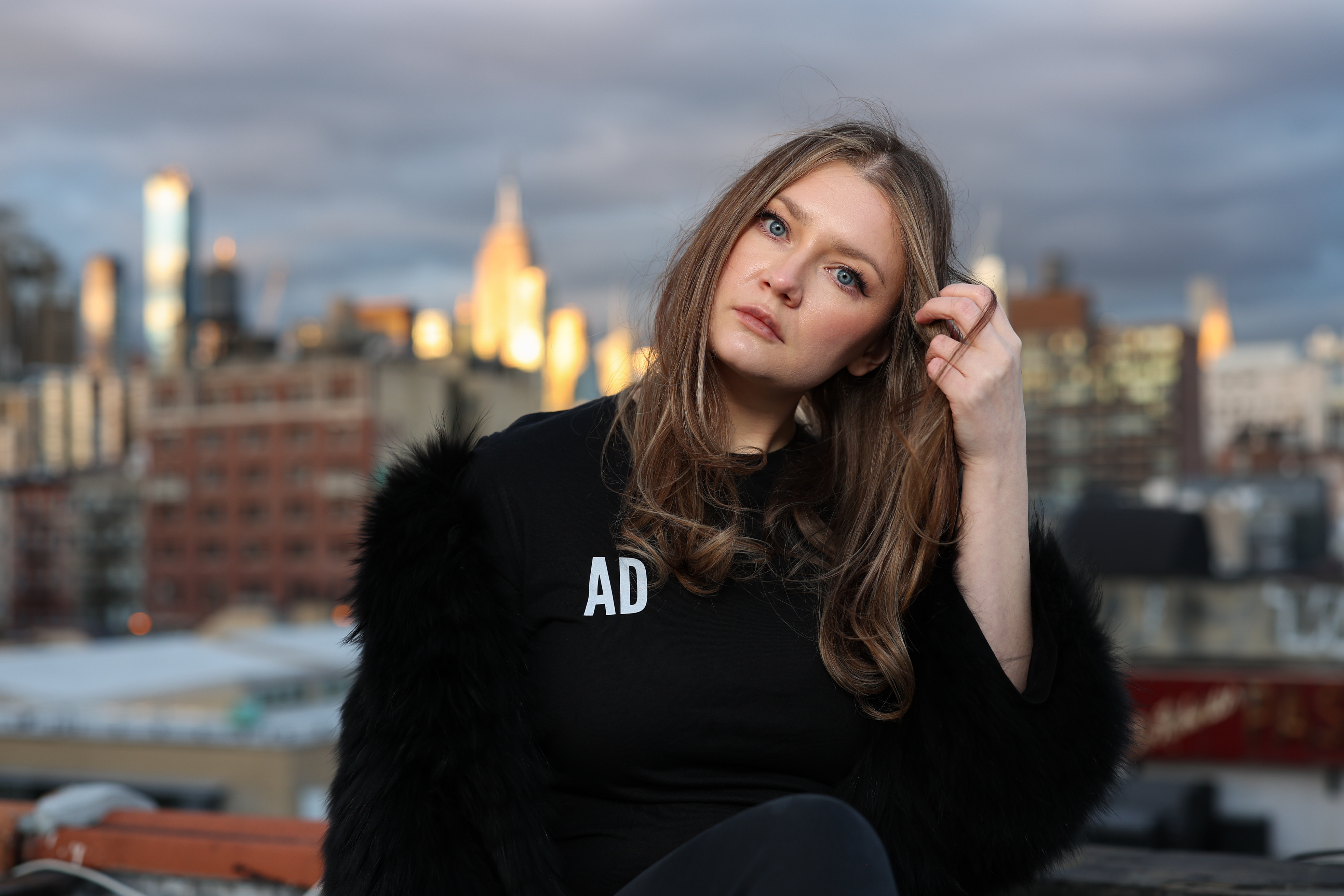 Anna Delvey poses for a photo at her home in New York City, on November 16, 2022 | Source: Getty Images