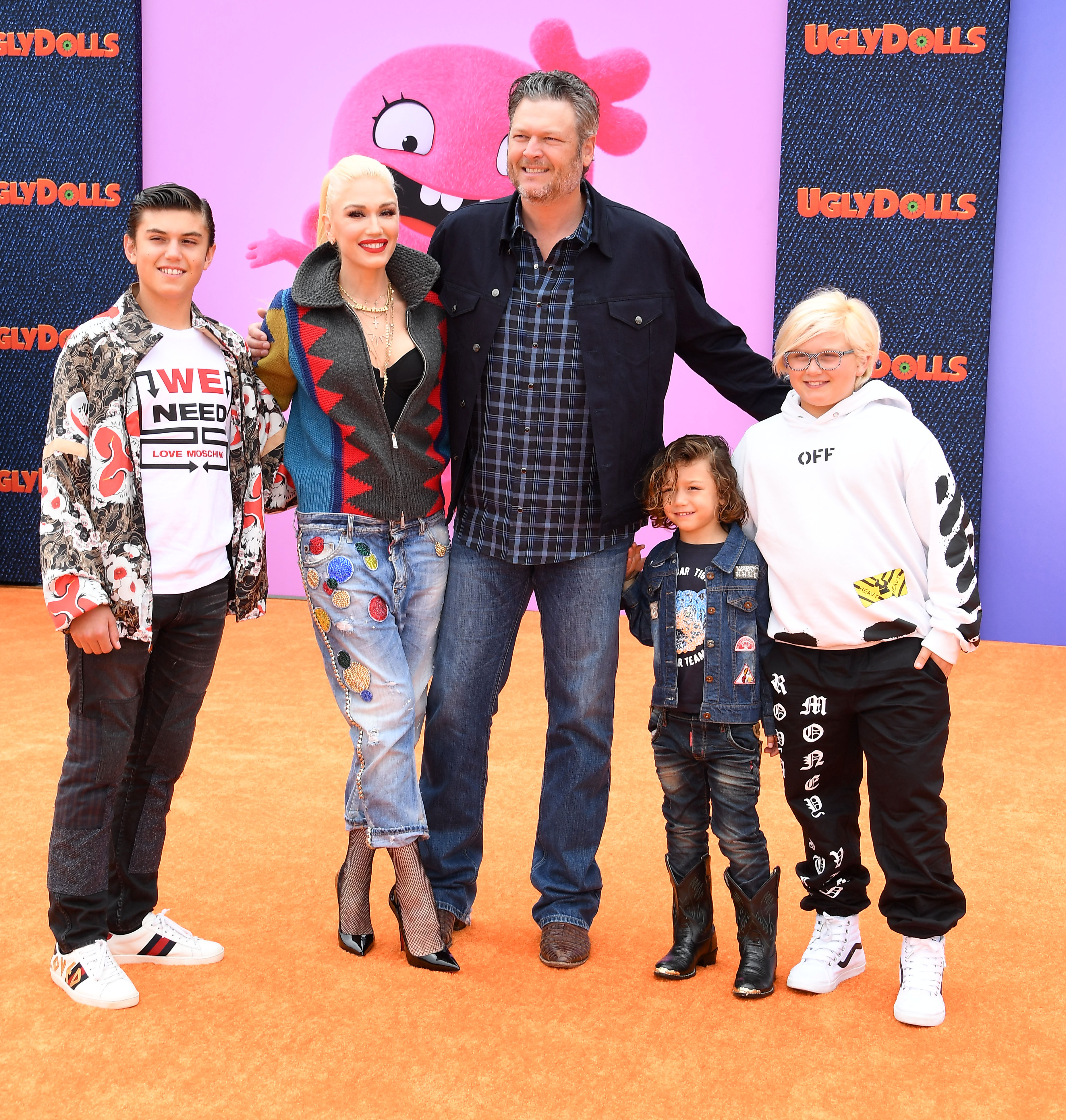 Gwen Stefani and Blake Shelton, with Kingston, Apollo, and Zuma Rossdale at the "UglyDolls" world premiere in Los Angeles on April 27, 2019 | Source: Getty Images