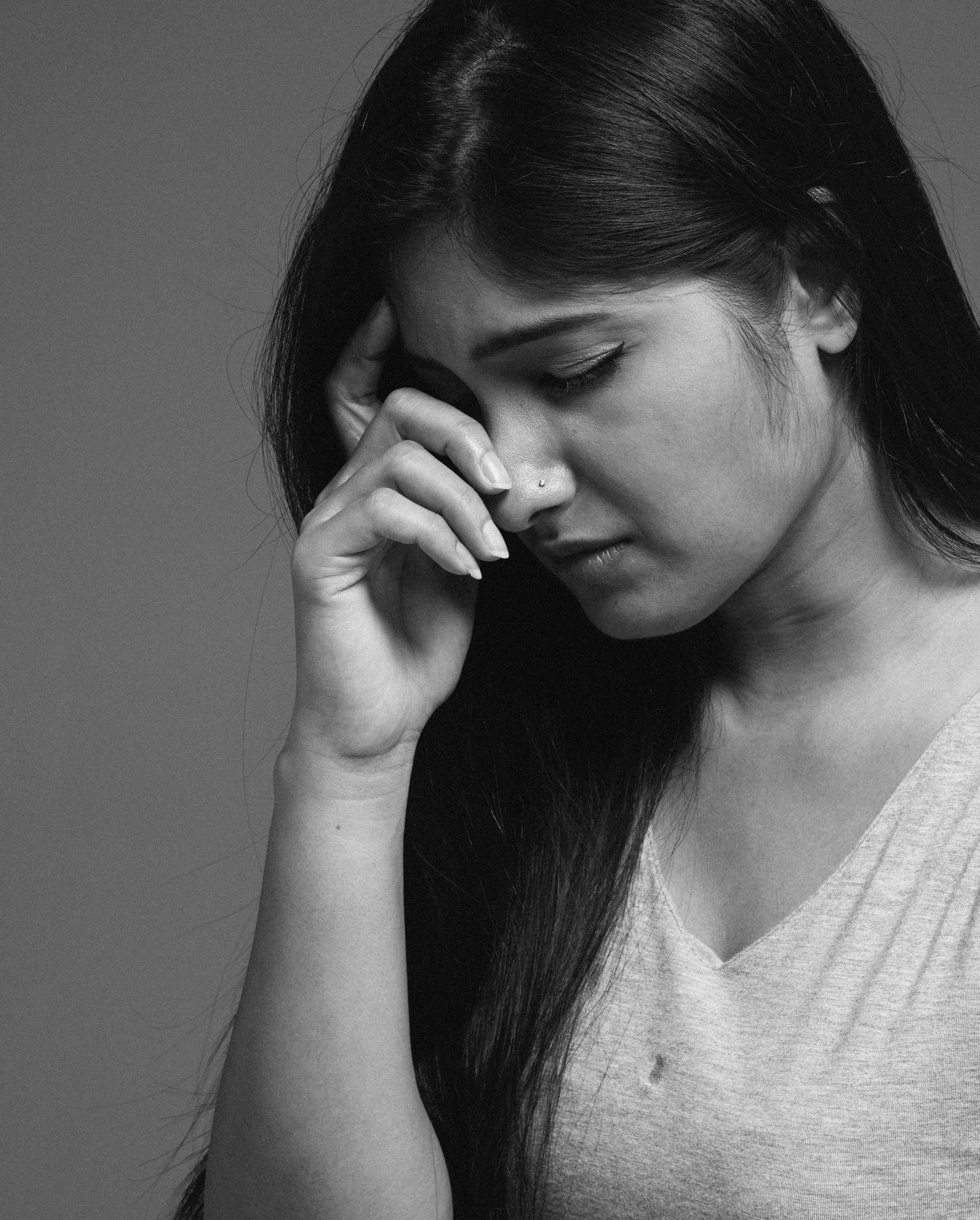 A shot of a crying woman | Source: Pexels