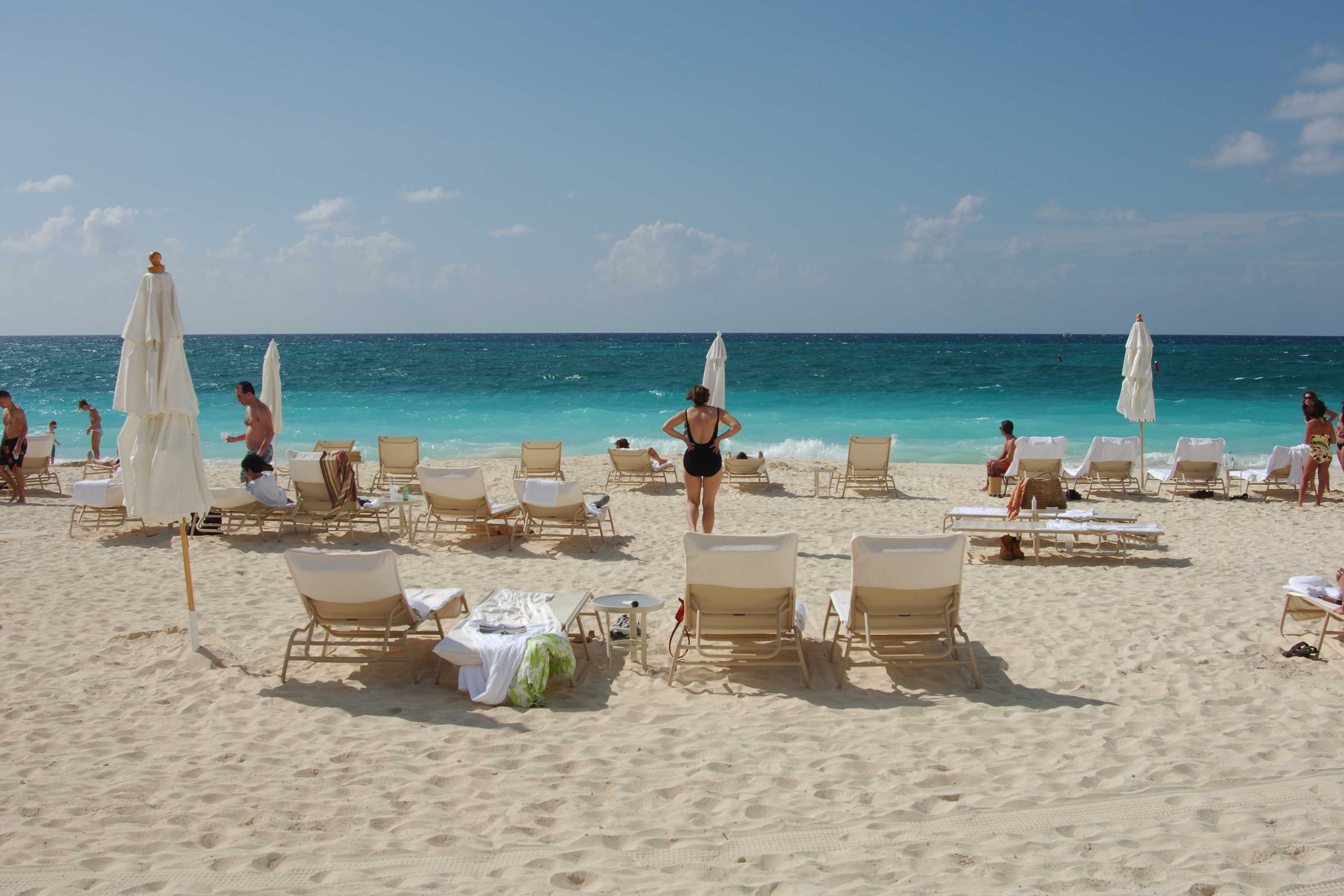 Tourists in Grand Cayman, Cayman Islands | Source: Getty Images