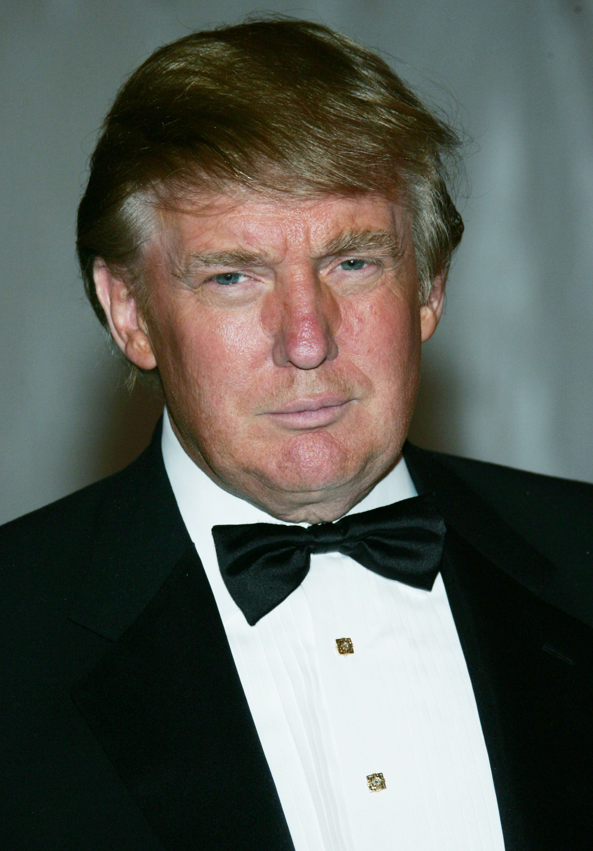 Donald attended the 2005 MET Costume Institute Gala Celebrating Chanel in a timeless black tuxedo, complete with a white shirt and a black bow tie. The classic ensemble echoed the formal elegance of the evening, making him blend right into the glamour of the event.