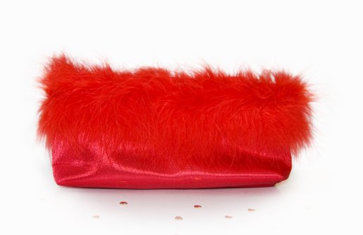 Sac à main à plume. | Photo : Getty Images