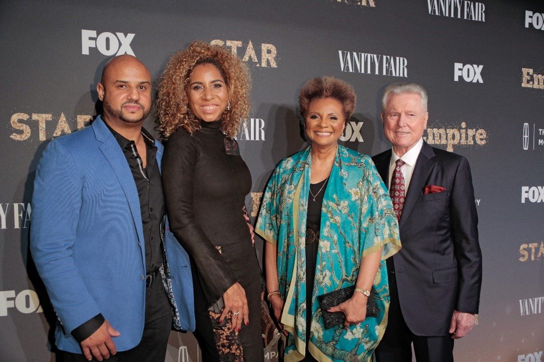 Actress and singer Leslie Uggams poses on the red carpet with her family during the "Empire" & "Star" Celebrate FOX's New Wednesday Night at One World Observatory on September 23, 2017 in New York City. | Source: Getty Images