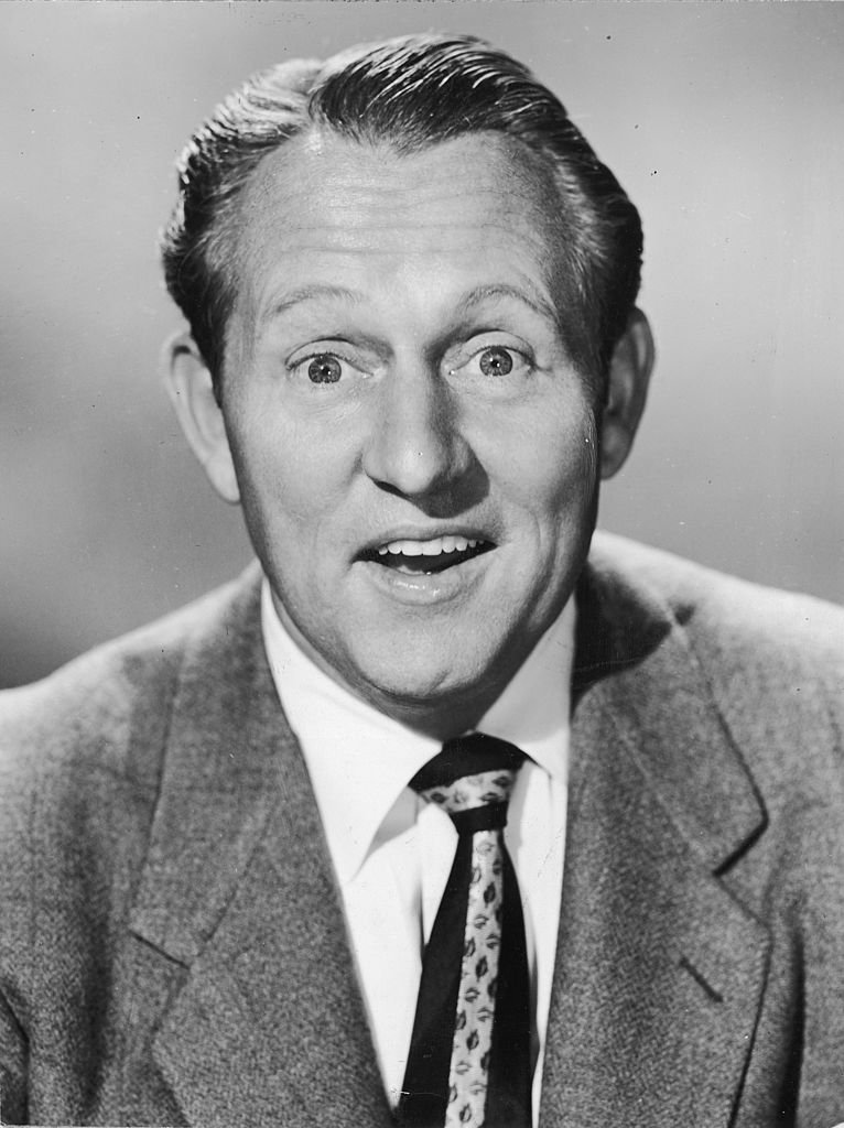 TV host Art Linkletter in a photo with a surprised expression on his face, 1951. | Photo: Getty Images