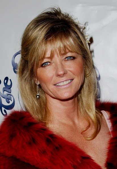 Cheryl Tiegs attends the "Carousel Of Hope" benefitting the Barbara Davis Center For Childhood Diabetes at the Beverly Hilton Hotel on October 15, 2002, in Beverly Hills, California. | Source: Getty Images.