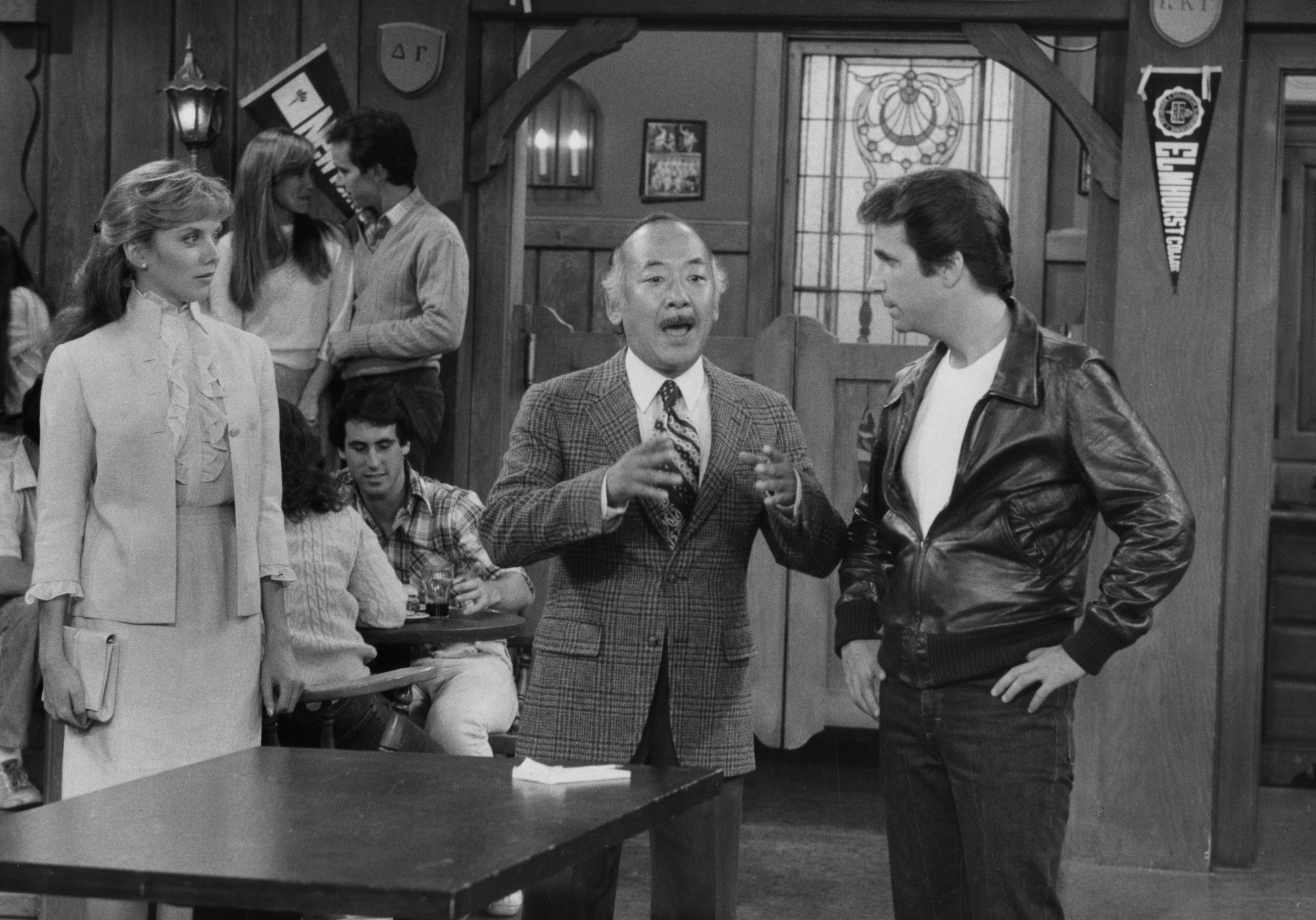 Pat Morita as Matsuo "Arnold" Takahashi in the television sitcom, "Happy Days" on October 19, 1982. / Source: Getty Images