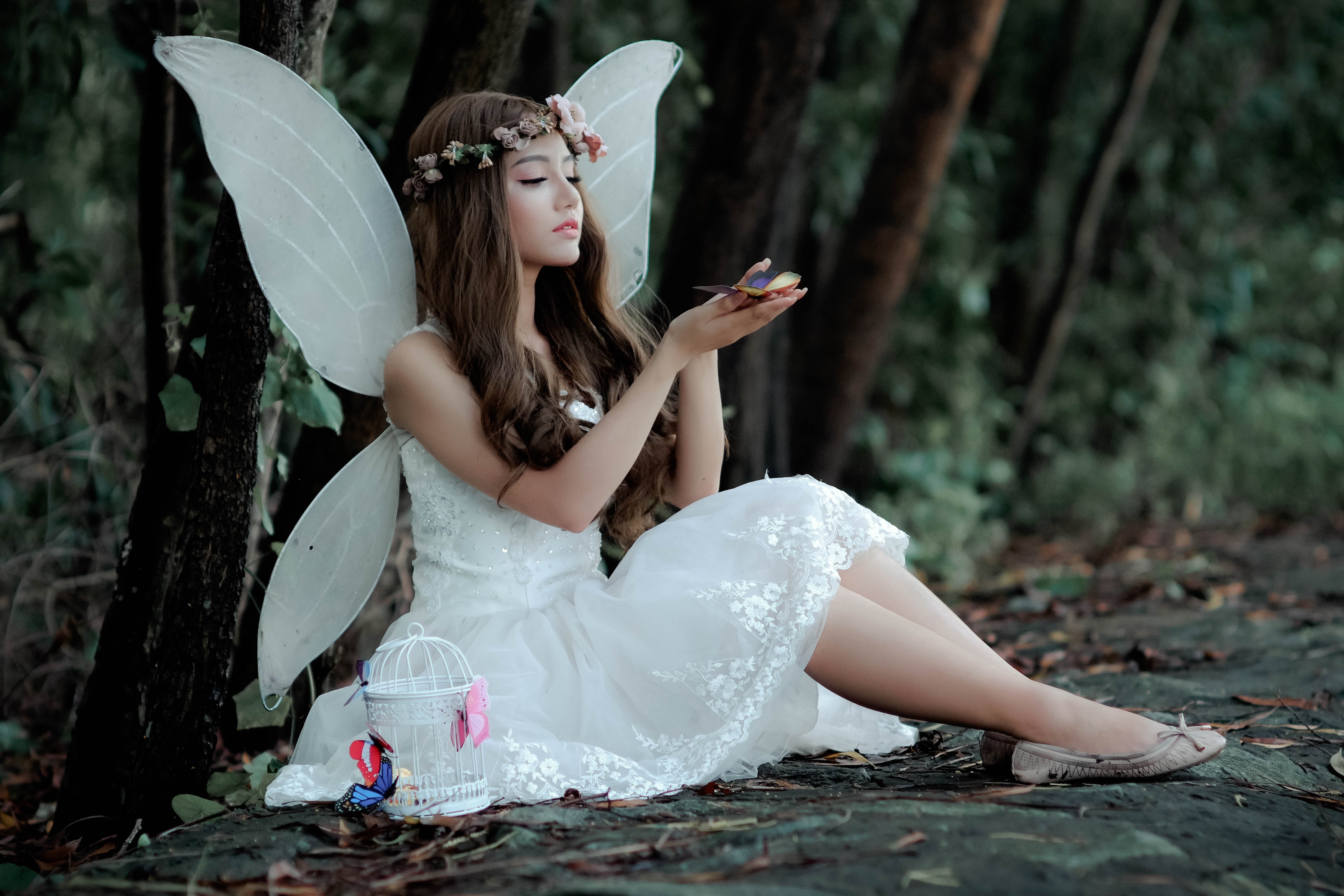 Pictured - A woman wearing a fairy costume | Source: Pexels 