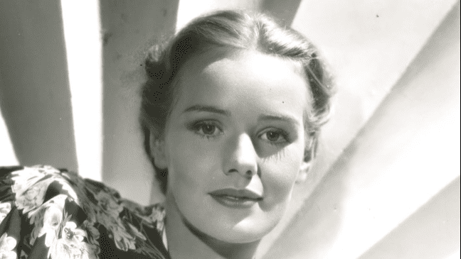 Promotional photo of Frances Farmer | Photo: YouTube/Most Actor & Actress Hollywood