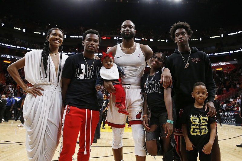 Dwyane Wade, his daughter Zaya, and the rest of the Wade family at American Airlines Arena on April 09, 2019 in Miami, Florida | Photo: Getty Images