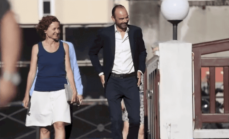 Édouard Phiilppe et sa compagne Edith Chabre. l Source : YouTube/Nouvelles Tendances
