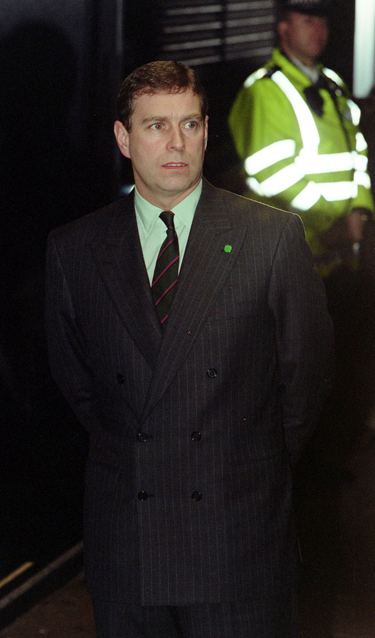 Andrew Mountbatten-Windsor at the premiere of "102 Dalmatians" on December 6, 2000, in London, England. | Source: Getty Images
