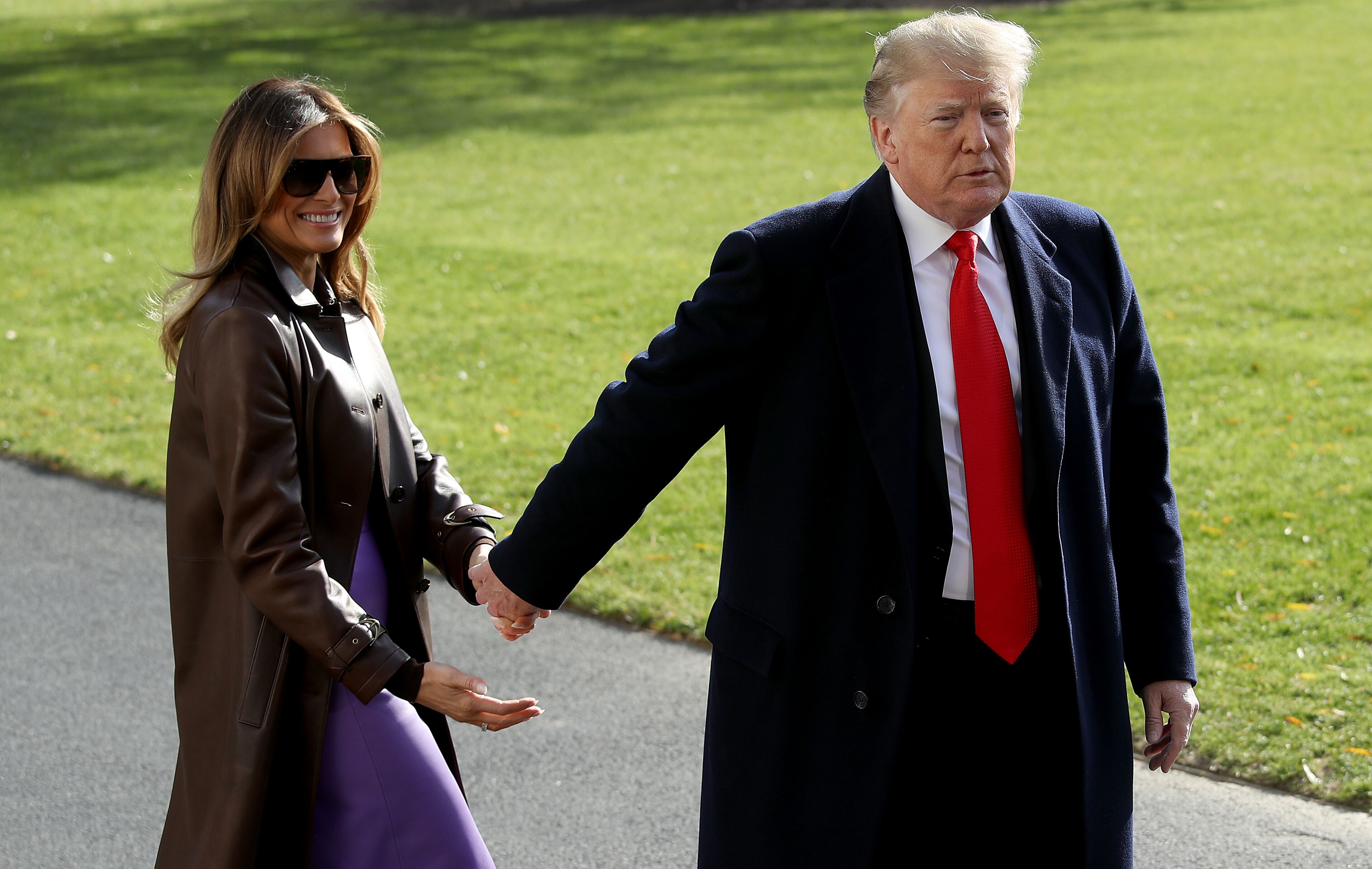  Donald Trump and first lady Melania Trump depart the White House November 29, 2018 in Washington, DC. | Photo: Getty Images