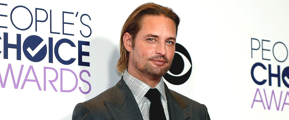  Josh Holloway poses for photos in the press room during the People's Choice Awards 2016 at Microsoft Theater on January 6, 2016 | Photo: Getty Images