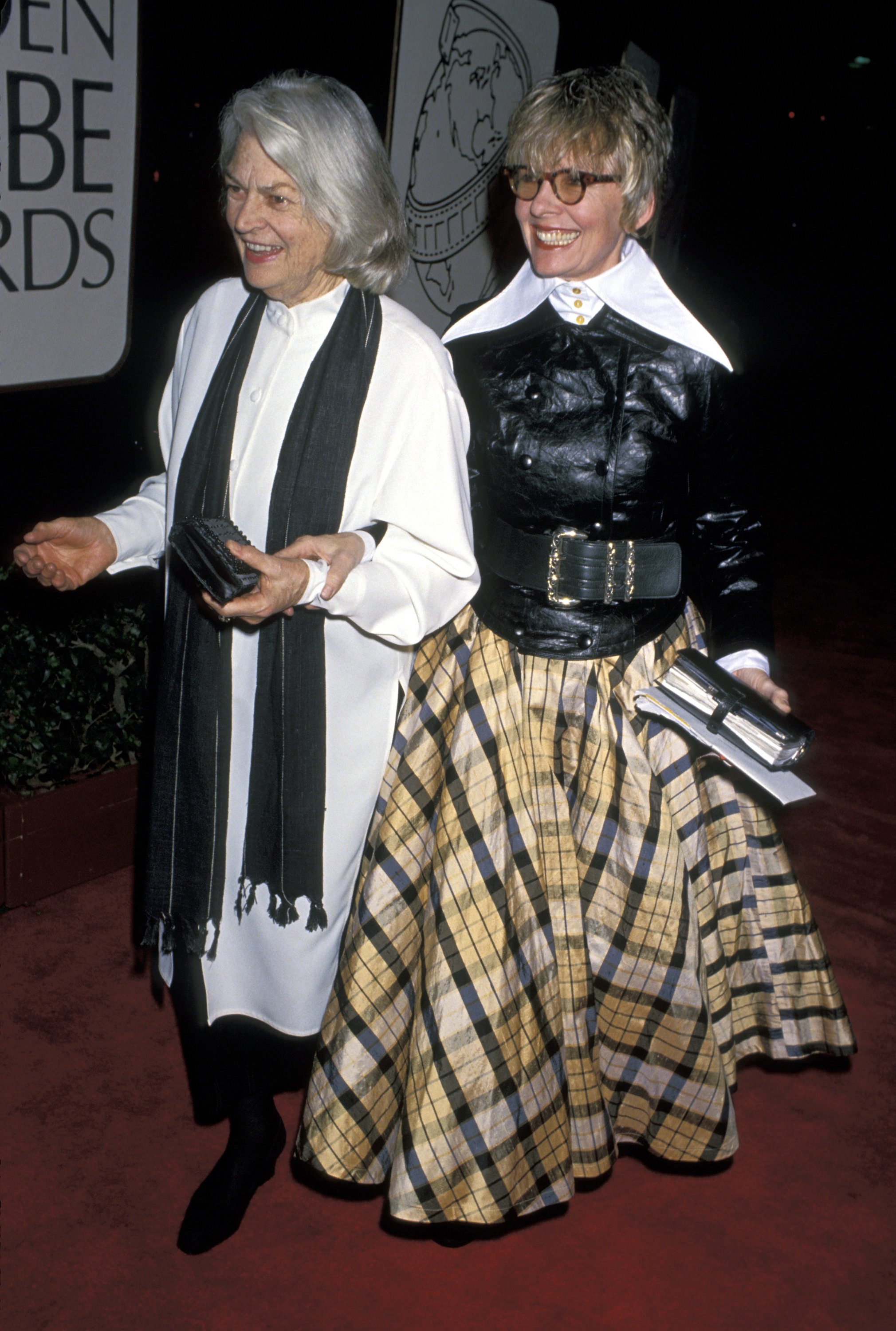 Diane Keaton y su madre en la 51ª Entrega Anual de los Globos de Oro, el 22 de enero de 1994. | Foto: Getty Images