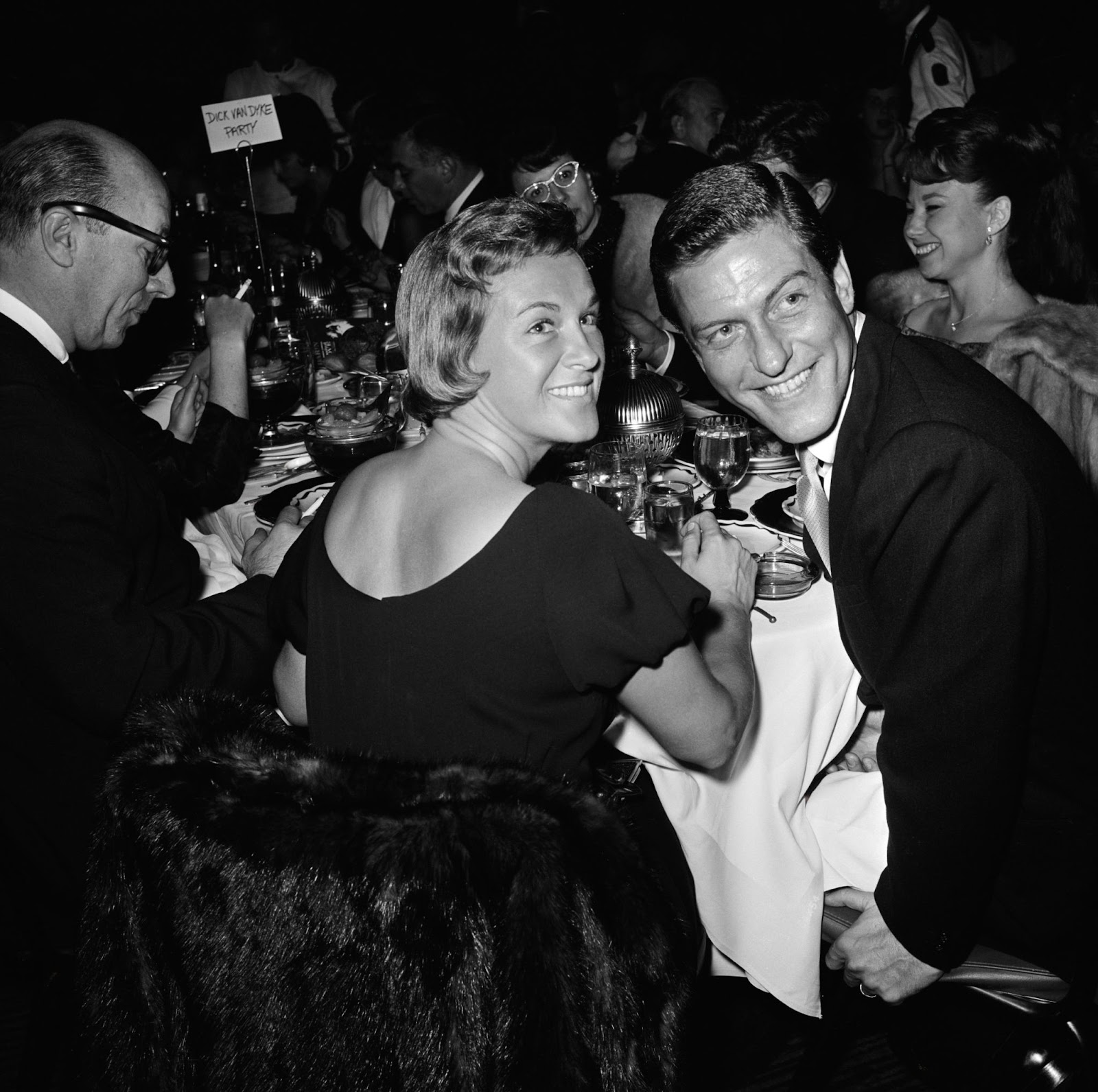 Margie Willett and Dick Van Dyke photographed at the Cocoanut Grove, at the Ambassador Hotel in Los Angeles, California, circa 1963. | Source: Getty Images