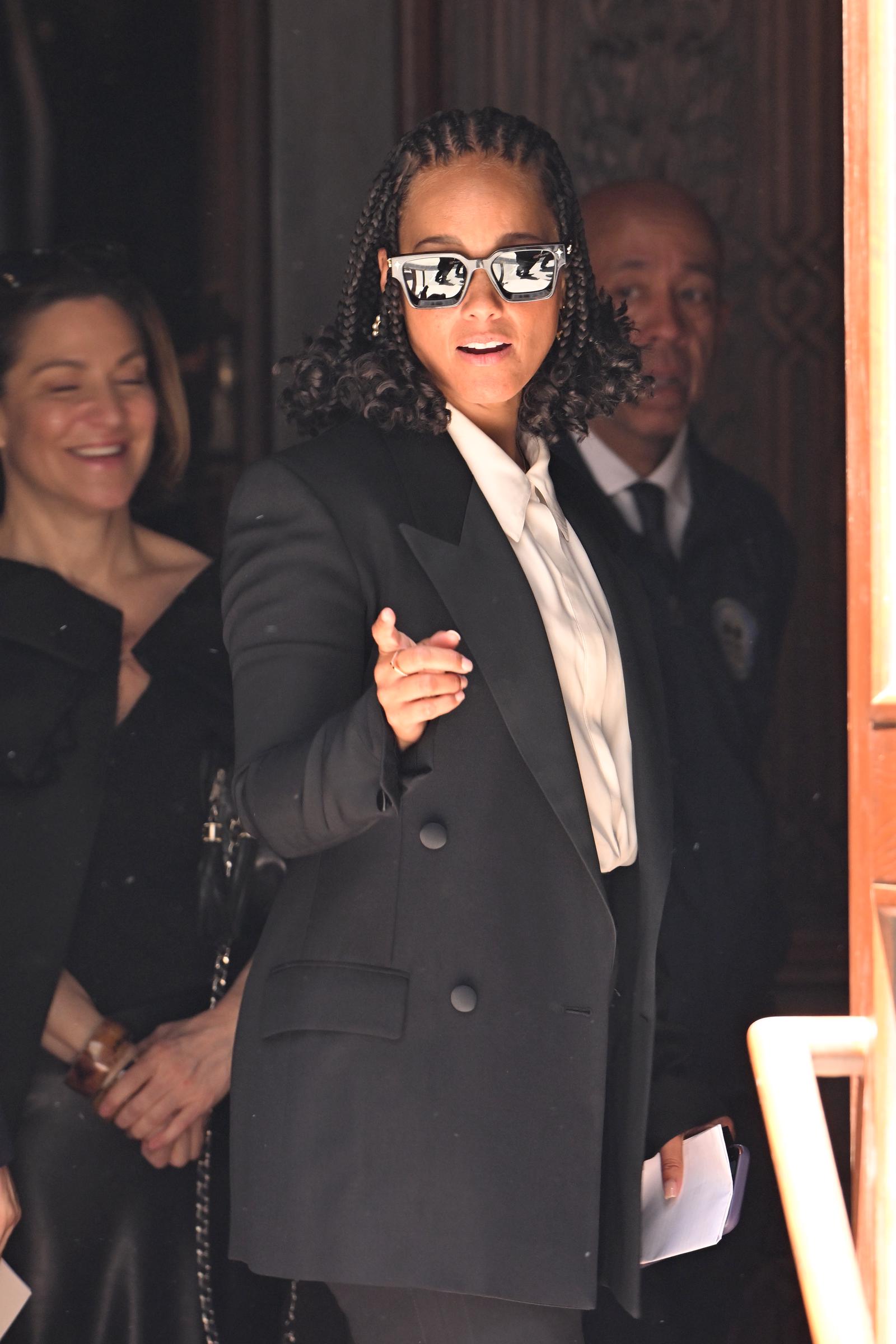 Many netizens struggled to recognize Alicia Keys, as she attended the funeral. | Source: Getty Images