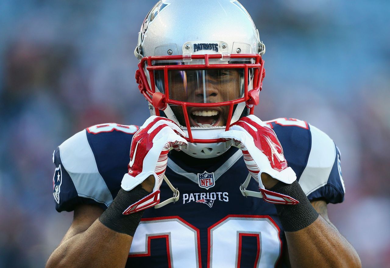James White of the New England Patriots during warm ups prior to the AFC Divisional Playoff Game against the Kansas City Chiefs at Gillette Stadium on January 16, 2016 in Foxboro, Massachusetts. | Source: Getty Images