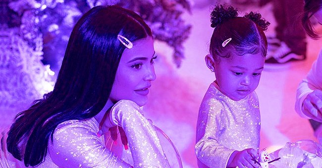 Kylie Jenners Daughter Stormi Reportedly Shushed Her Mom While Watching Frozen 2 For The 1st Time 