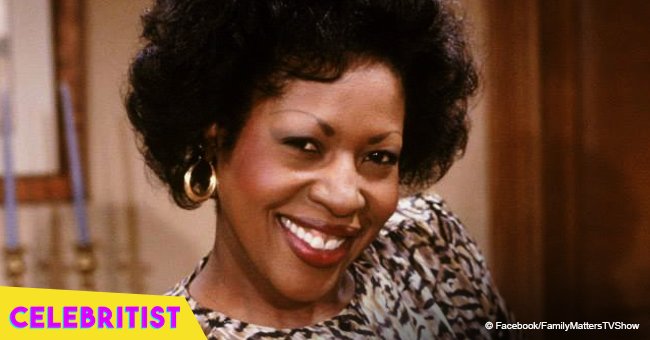 Remember 'Family Matters' mom Harriette Winslow? She is now 68 & shares pic with her granddaughter