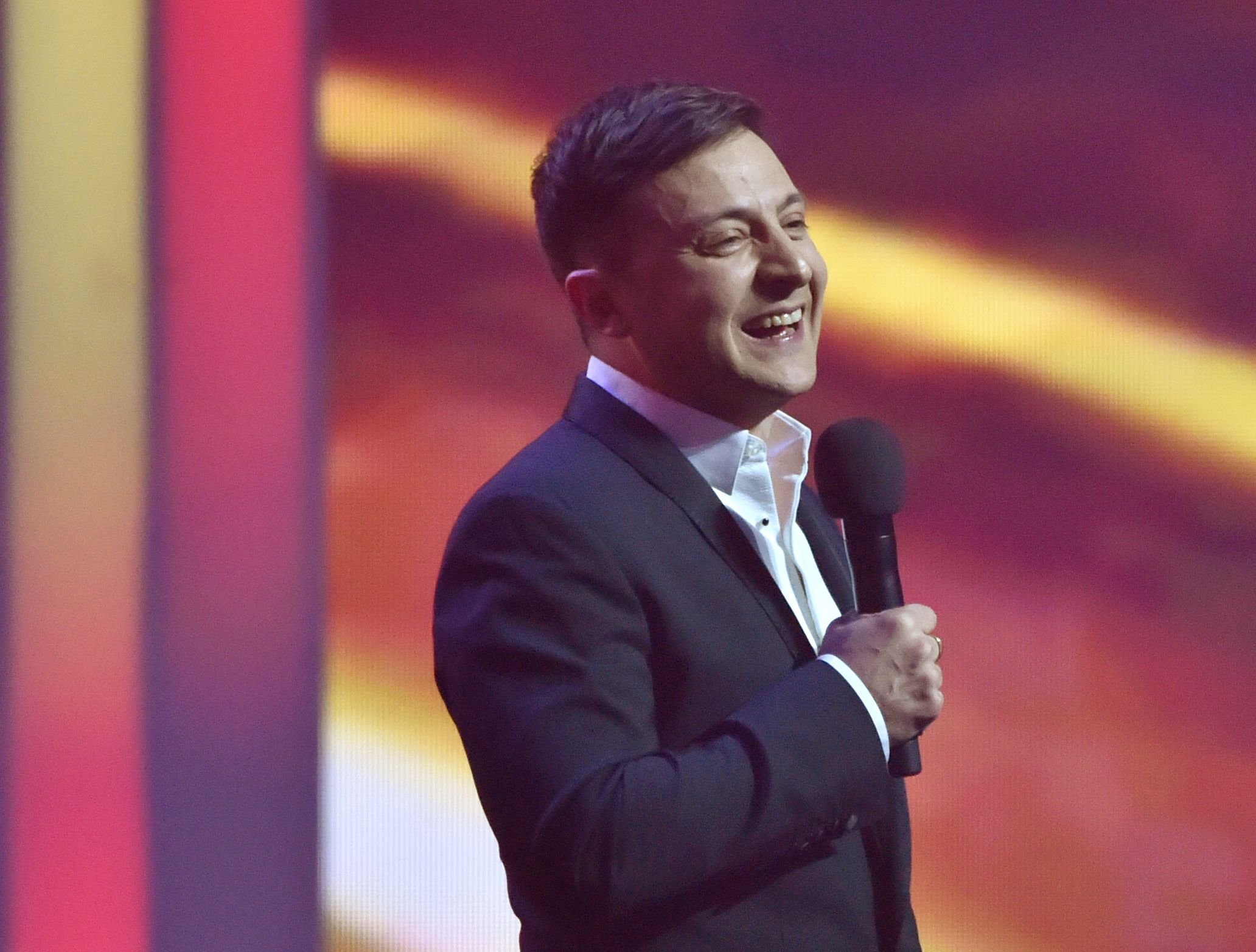 Ukrainian presidential candidate Volodymyr Zelensky performs with his "95th block" comedy group in Kiev, Ukraine, on March 13, 2019. | Source: Sergei Supinsky/AFP/Getty Images