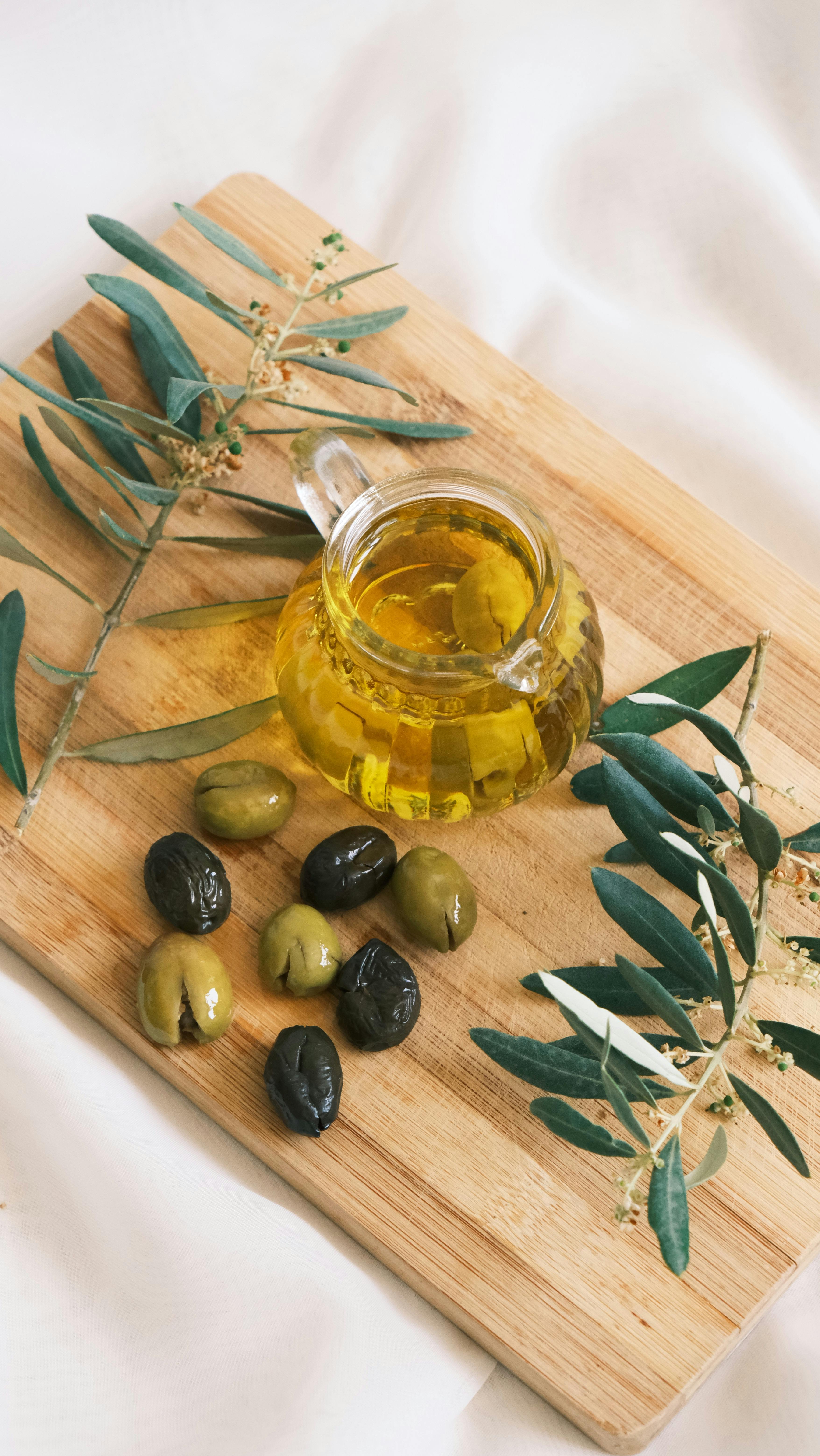 Olive oil | Source: Pexels