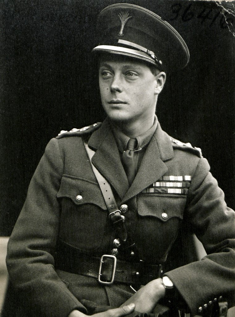 Edward VIII in uniform as colonel of the Welsh Guards in 1919 | Source: Wikimedia Commons