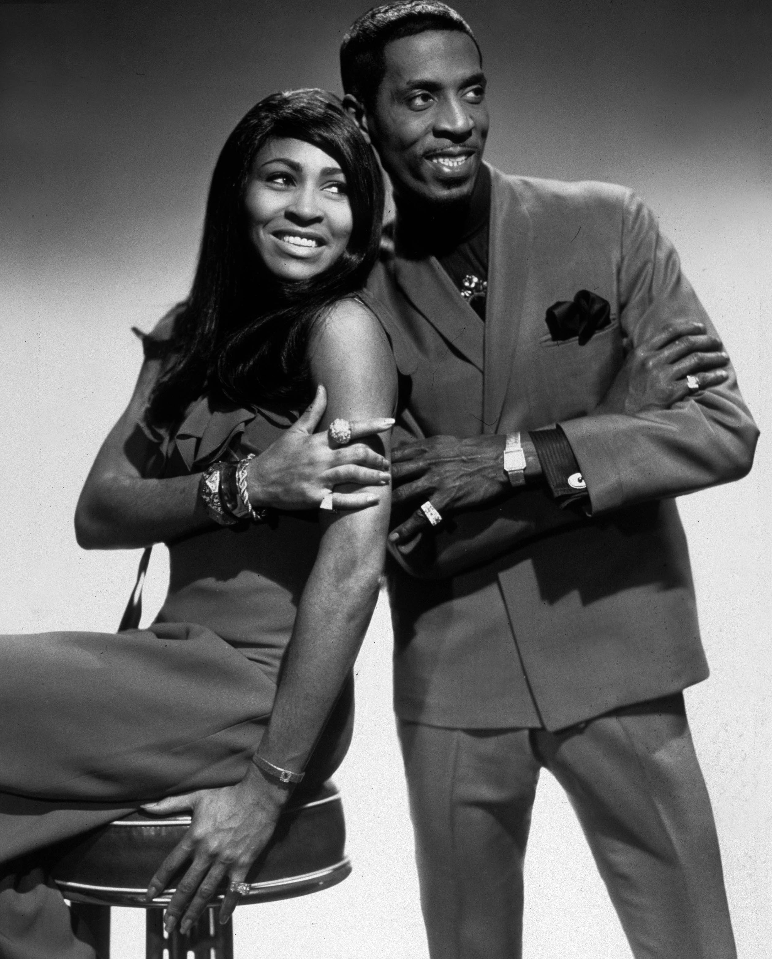 Ike Turner and his wife Tina Turner in 1965. | Source: Getty Images.