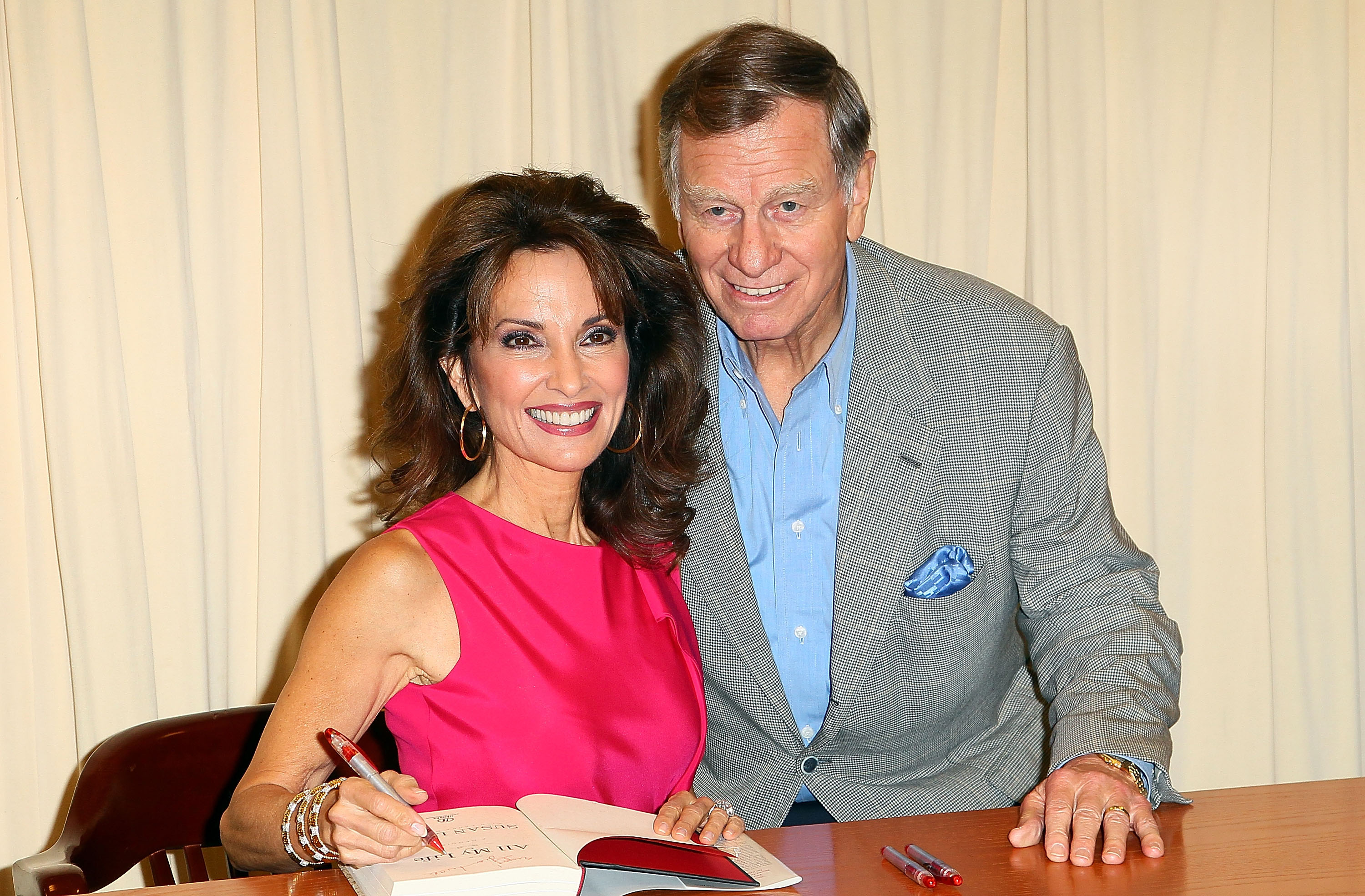 Susan Lucci and her husband, Helmut Huber, signs copies of "All My Life: A Memoir" at Barnes & Noble, 5th Avenue, on March 29, 2011, in New York City. | Source: Getty Images