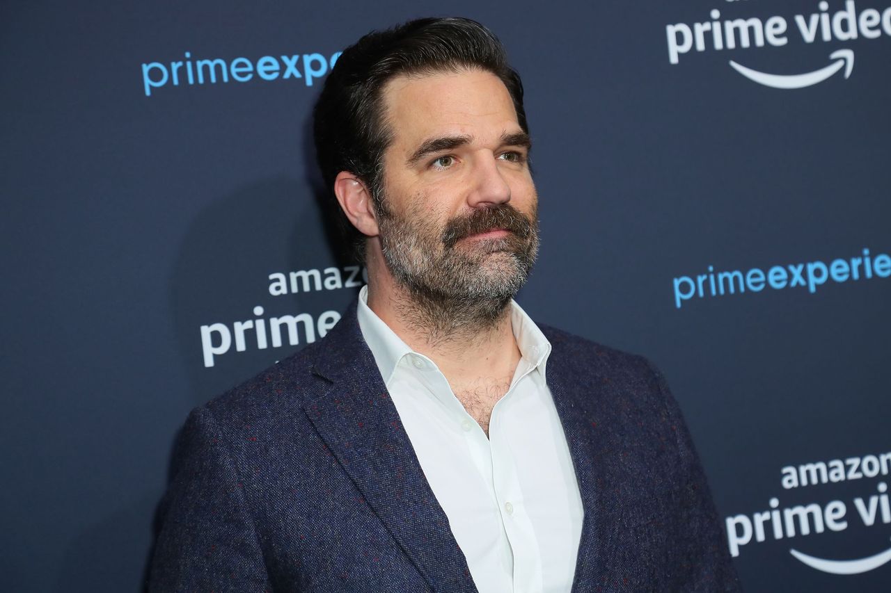 Rob Delaney attends a "Catastrophe" FYC screening and panel hosted by Amazon Prime Experience at Hollywood Athletic Club on April 18, 2019 in Hollywood, California. | Source: Getty Images