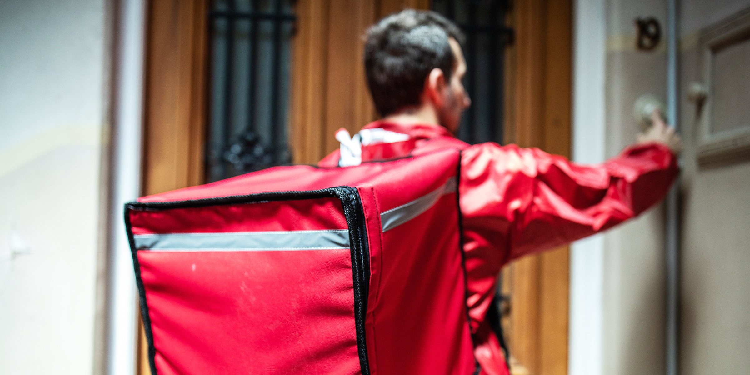 Pizza delivery guy | Source: Getty Images