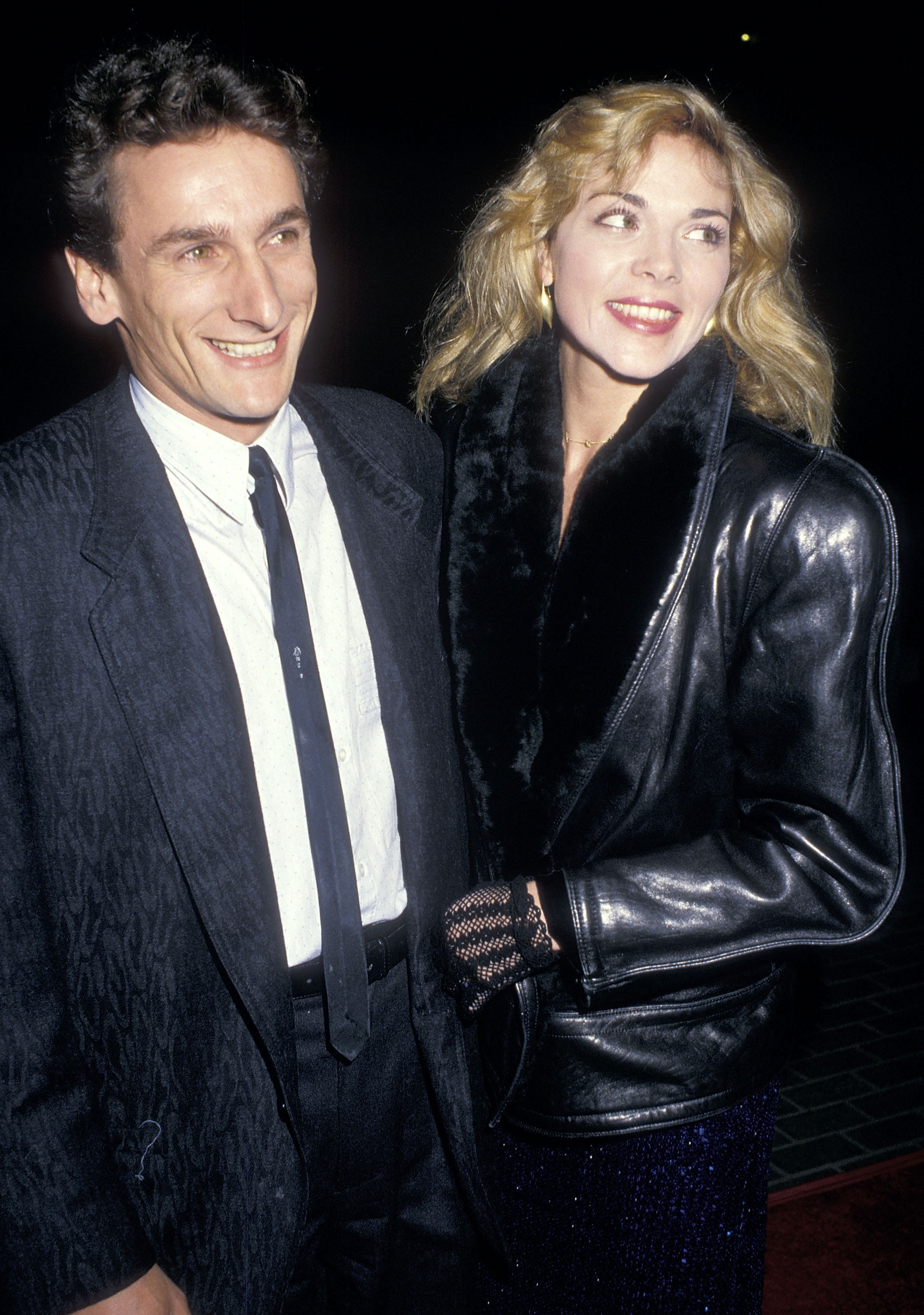 Kim Cattrall and Andre J. Lyson at the Smithsonian's "Hollywood: Legends & Reality" Opening Night Exhibition & Cocktail Reception on December 3, 1987, in Los Angeles, California. | Source: Getty Images