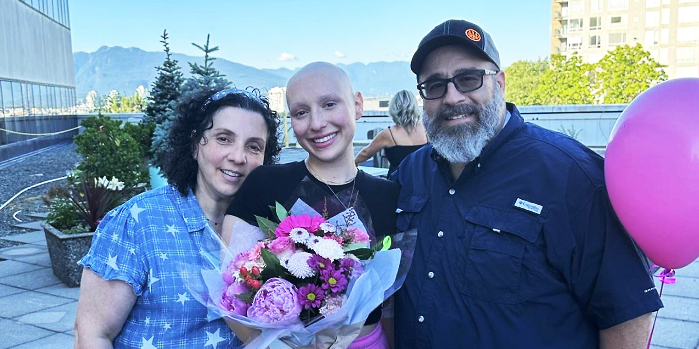 Danica Di Giovanni with her parents | Source: TikTok/@danicadigio