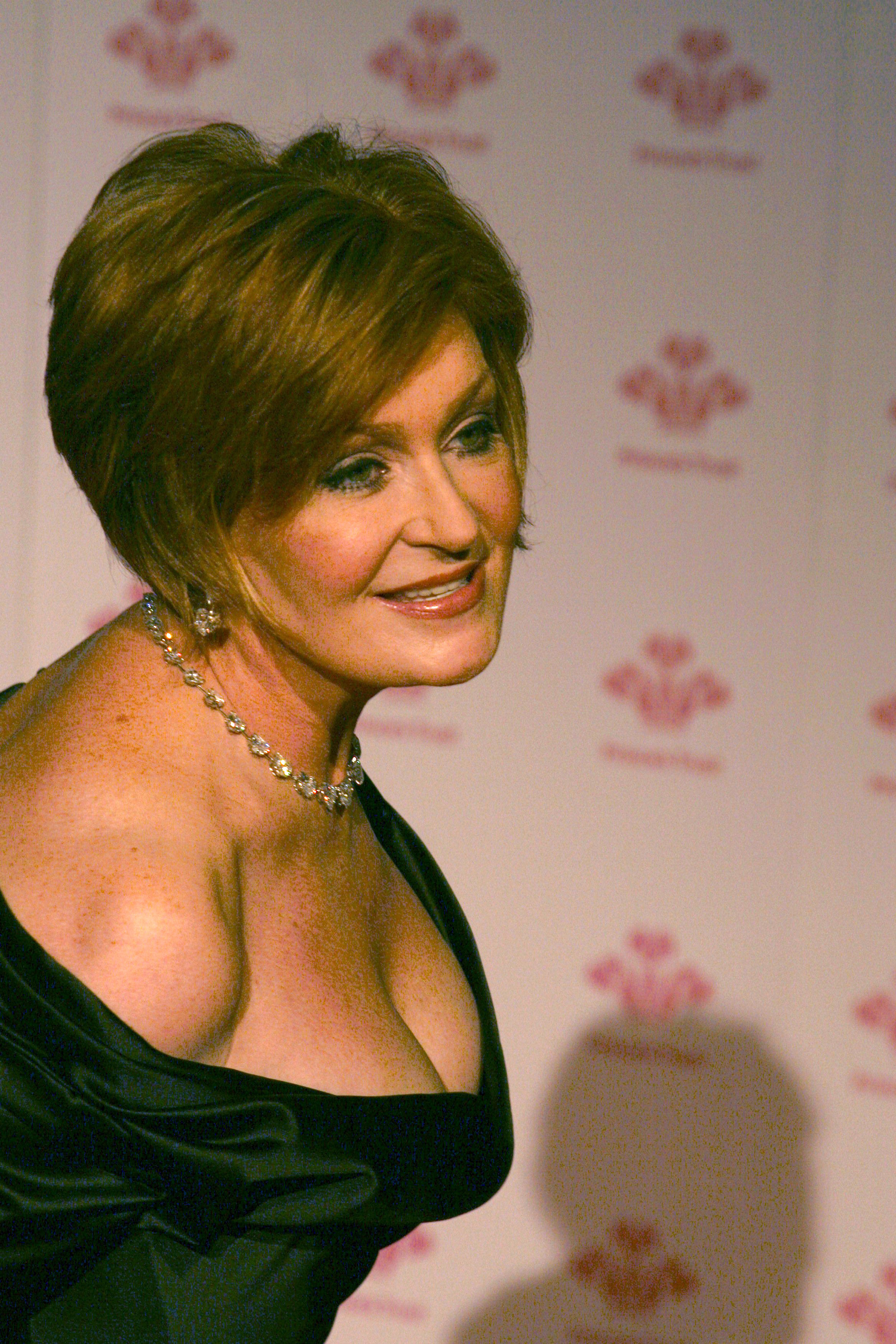 Sharon Osbourne during The Prince's Trust Gala Dinner at The Roundhouse in London on November 15, 2006 | Source: Getty Images