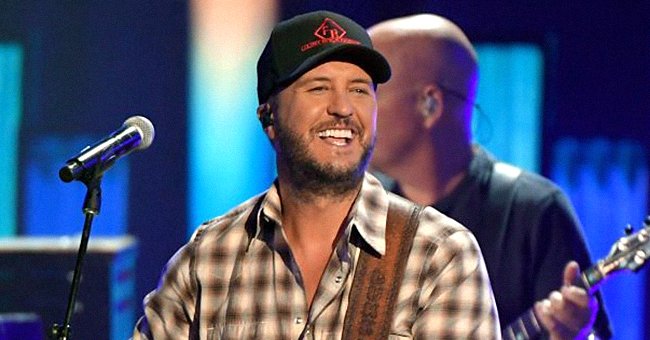 Luke Bryan Amuses Fans by Standing Next to Bacon Bust Made in His Honor ...