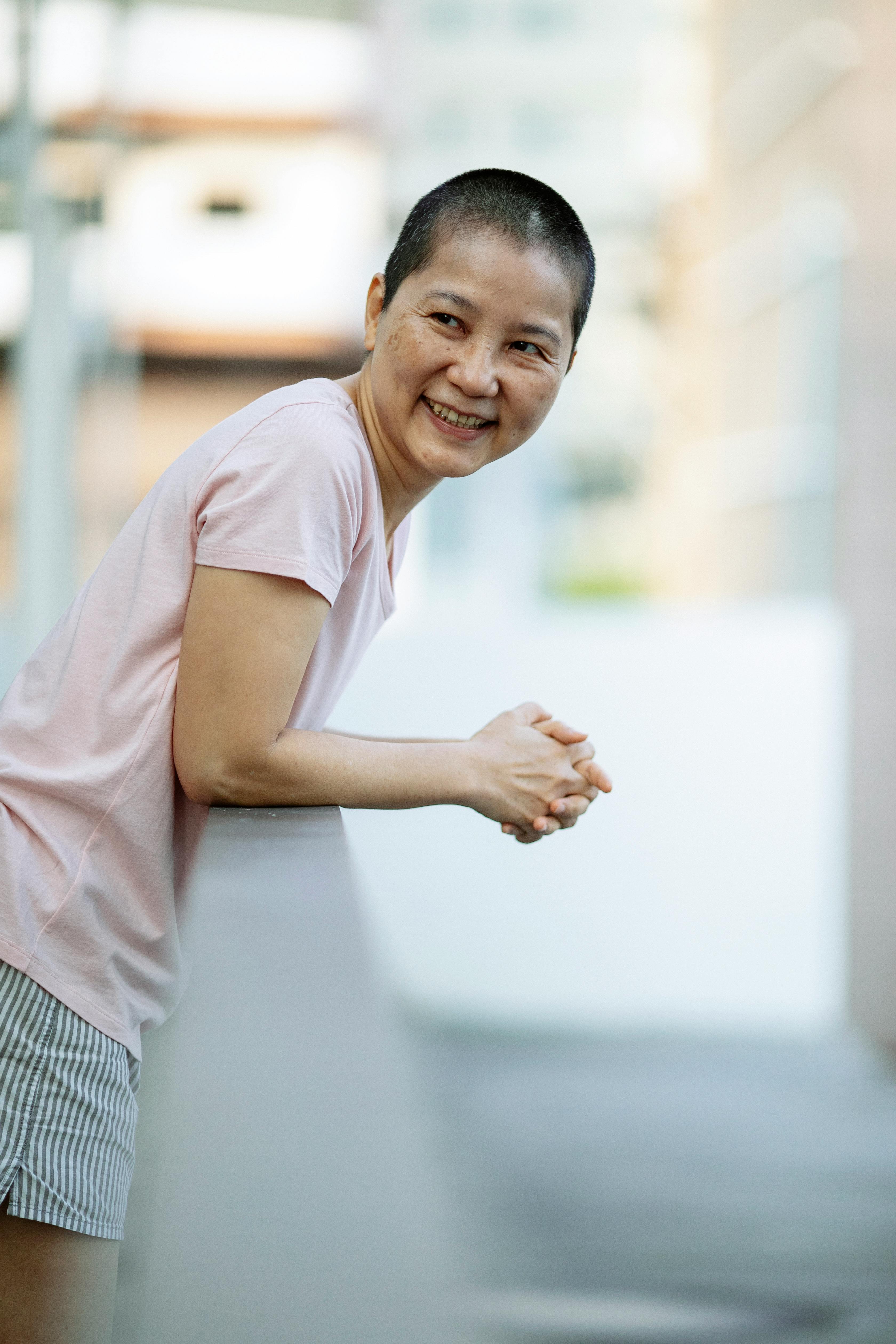 A middle-aged woman | Source: Pexels