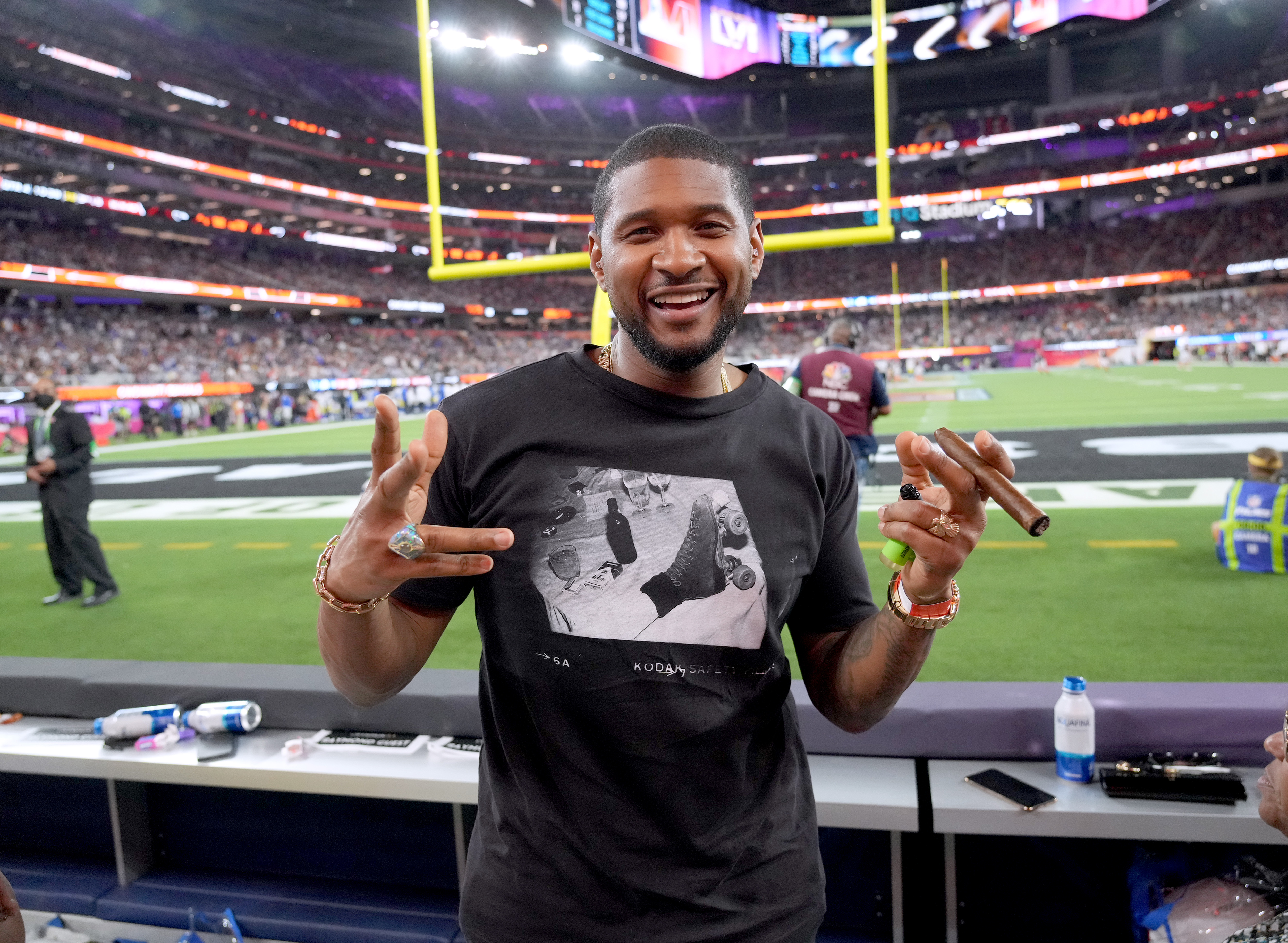Usher attends Super Bowl LVI on February 13, 2022 in Inglewood, California | Source: Getty Images