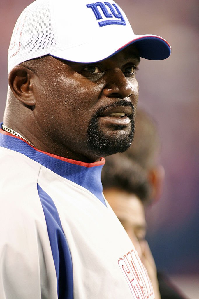 Lawrence Taylor at the Meadowlands in East Rutherford, New Jersey on September 10, 2006 | Photo: Getty Images