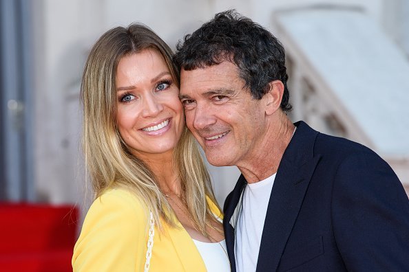 Nicole Kimpel and Antonio Banderas attend the premiere of "Pain and Glory" in London, England on August 8, 2019 | Photo: Getty Images