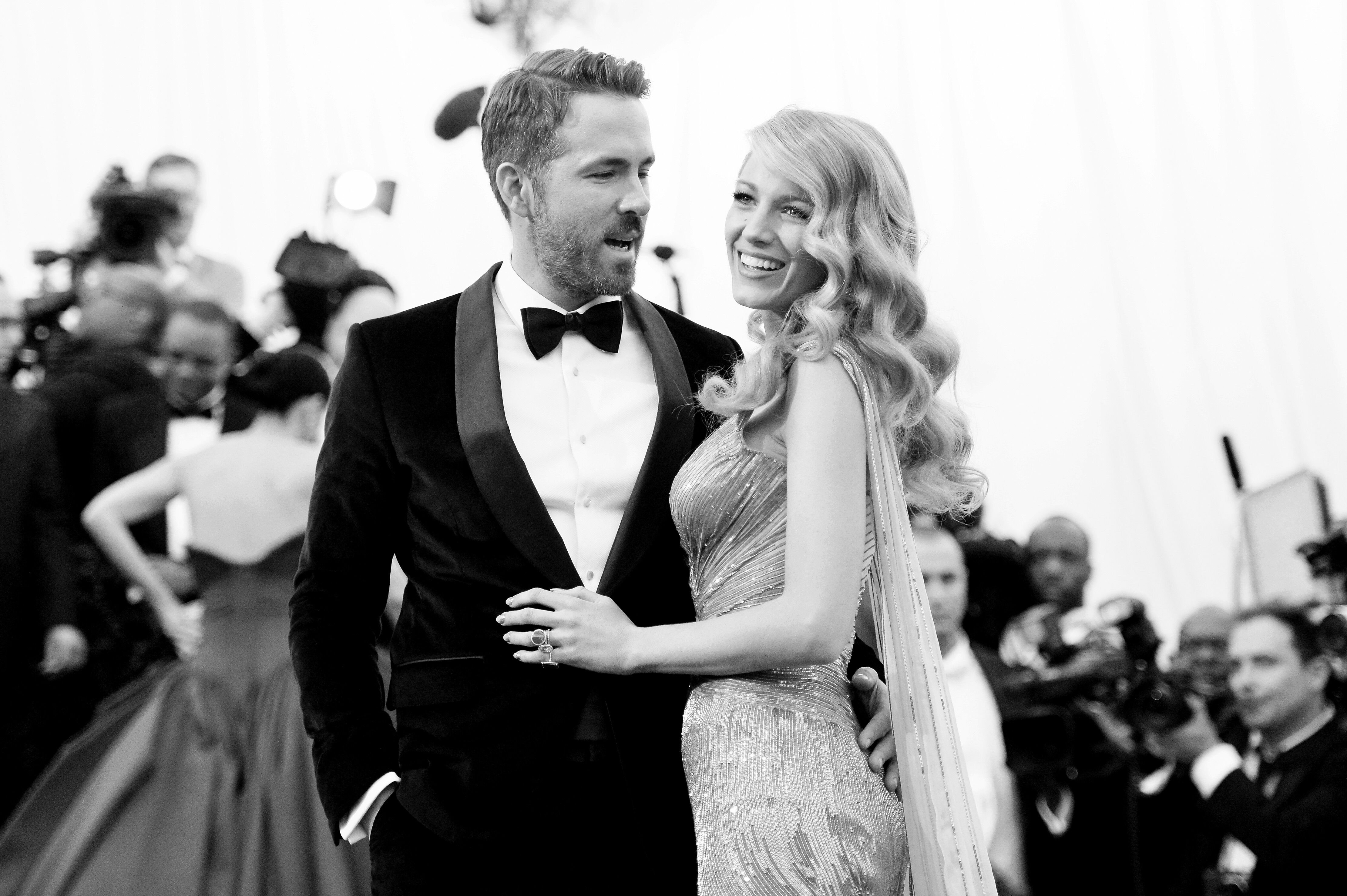 Ryan Reynolds and Blake Lively attend the "Charles James: Beyond Fashion" Costume Institute Gala. | Source: Getty Images