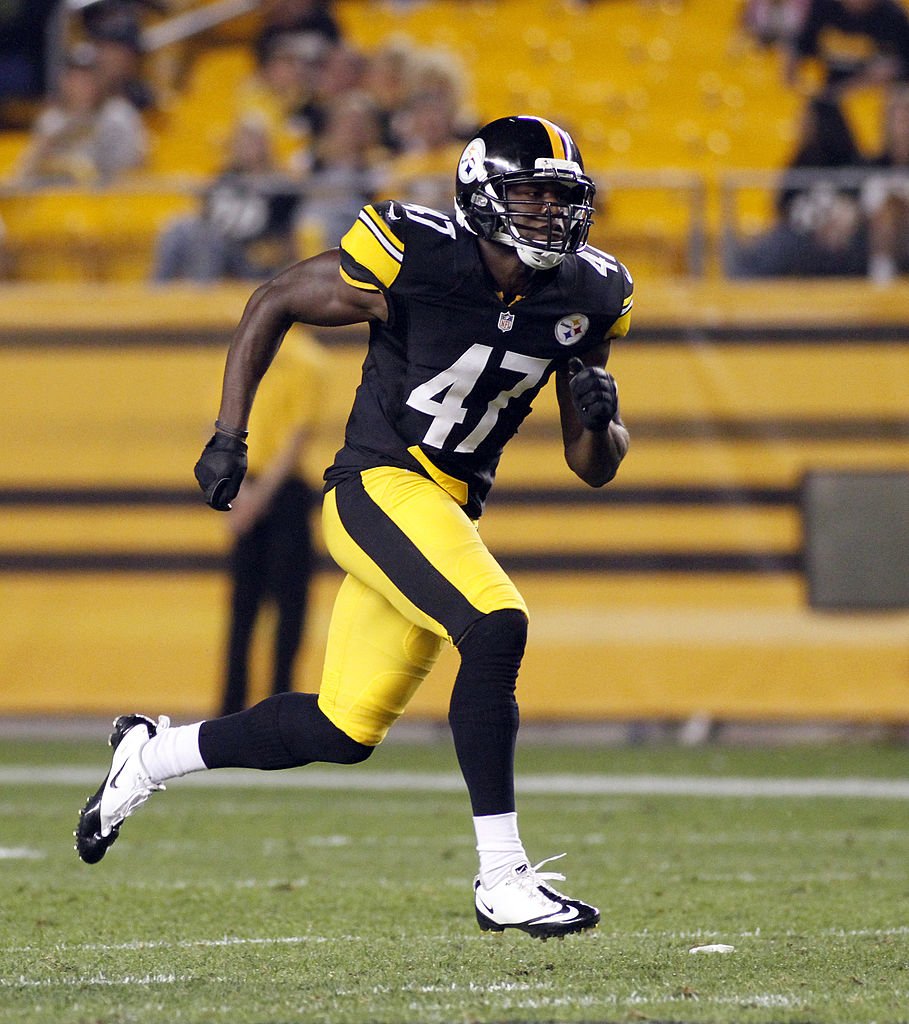  Myron Rolle #47 of the Pittsburgh Steelers runs against the Indianapolis Colts during the game on August 19, 2012  | Photo: Getty Images