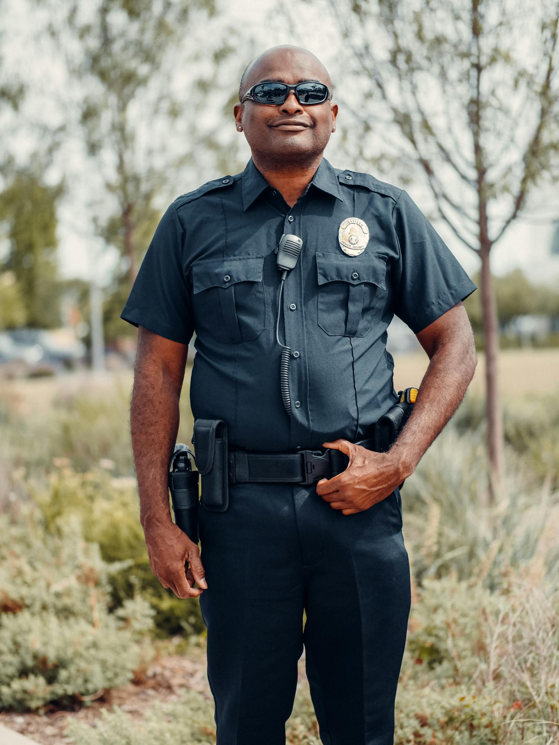 A male cop | Source: Pexels