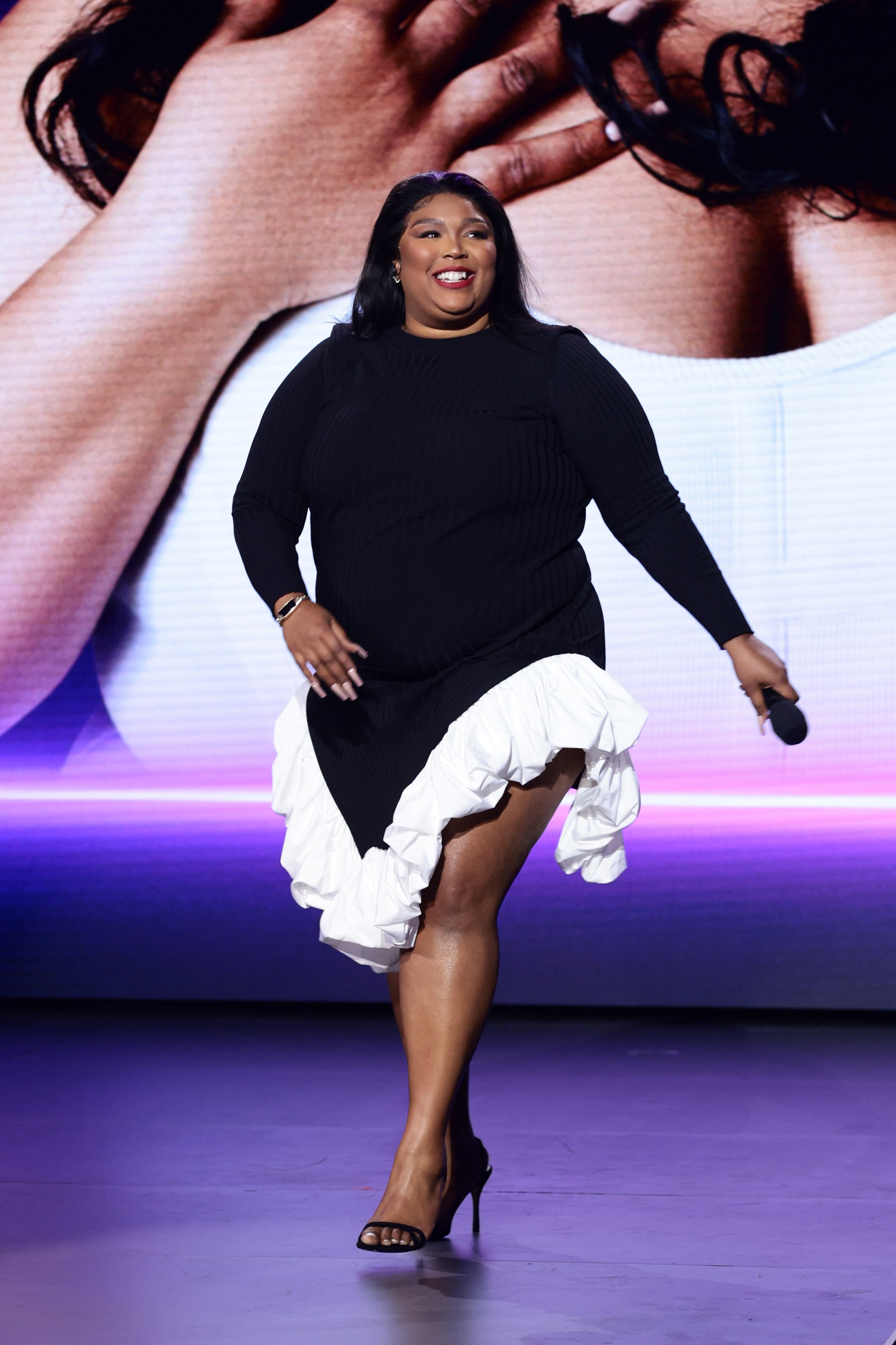 Lizzo at the Warner Bros. Discovery Upfront 2022 show on May 18, 2022 | Source: Getty Images