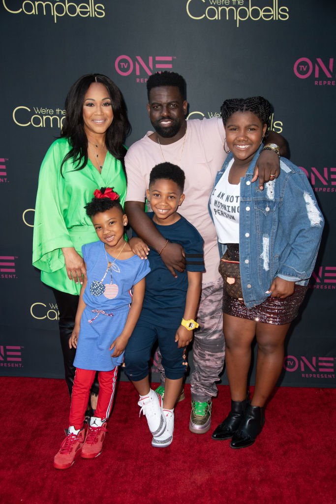 Erica Campbell, Warryn Campbell (back) Zaya Monique Campbell, Warryn Campbell and Krista Nicole Campbell attend TV One's "We're The Campbells" Special Screening at Harmony Gold Theatre on June 11, 2018 | Photo: Getty Images