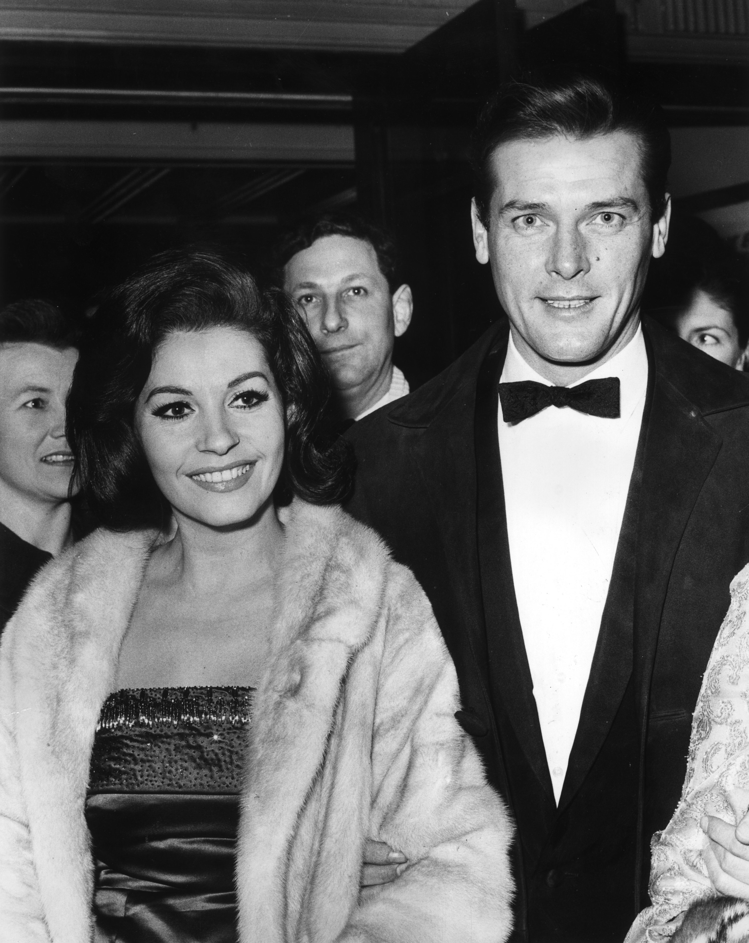  Roger Moore at a London film premiere with his fiancee Luisa Mattioli on November 26,1968 | Source: Getty Images