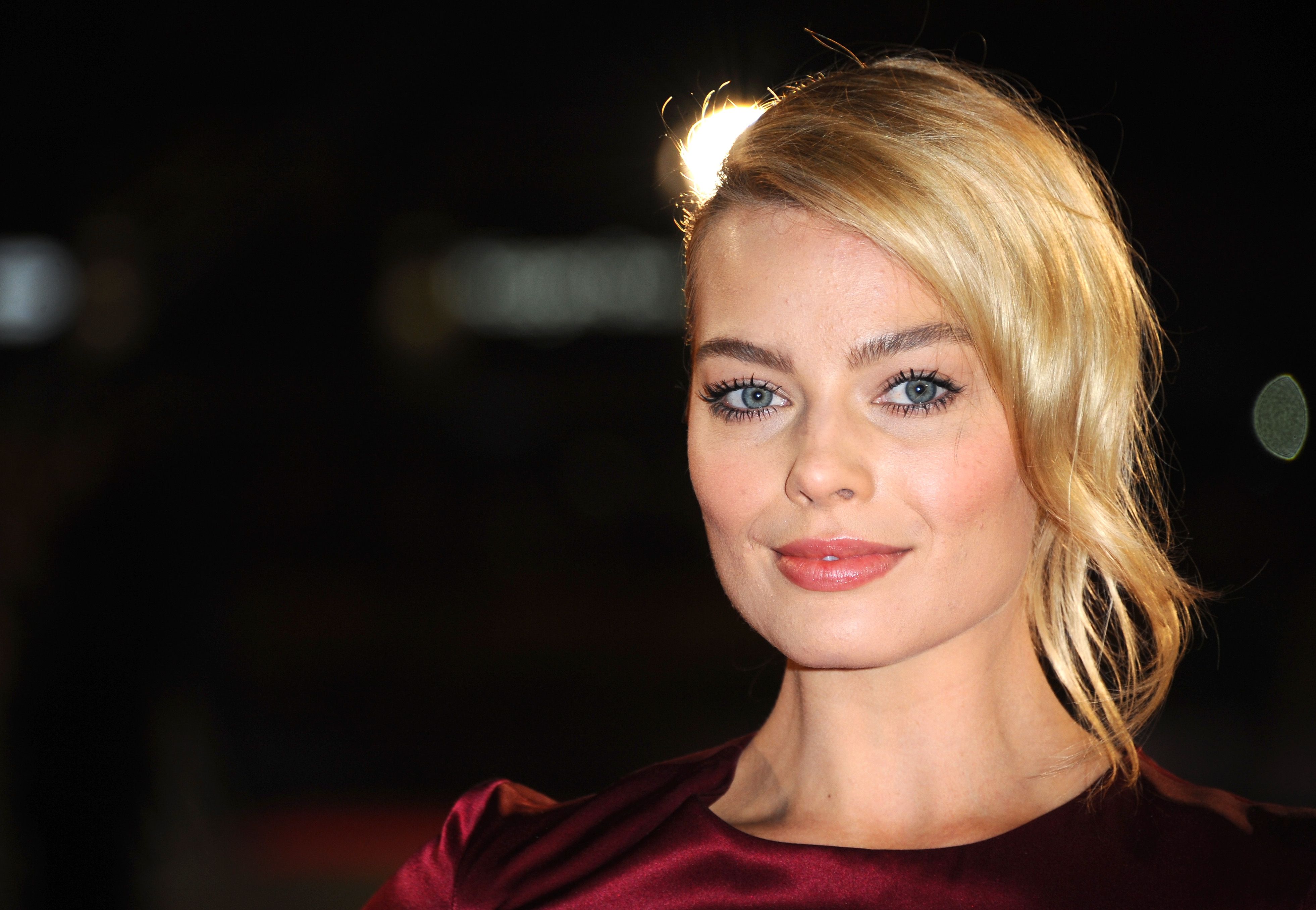 Margot Robbie at London's Leicester Square on January 9, 2014, in London, England. | Source: Getty Images