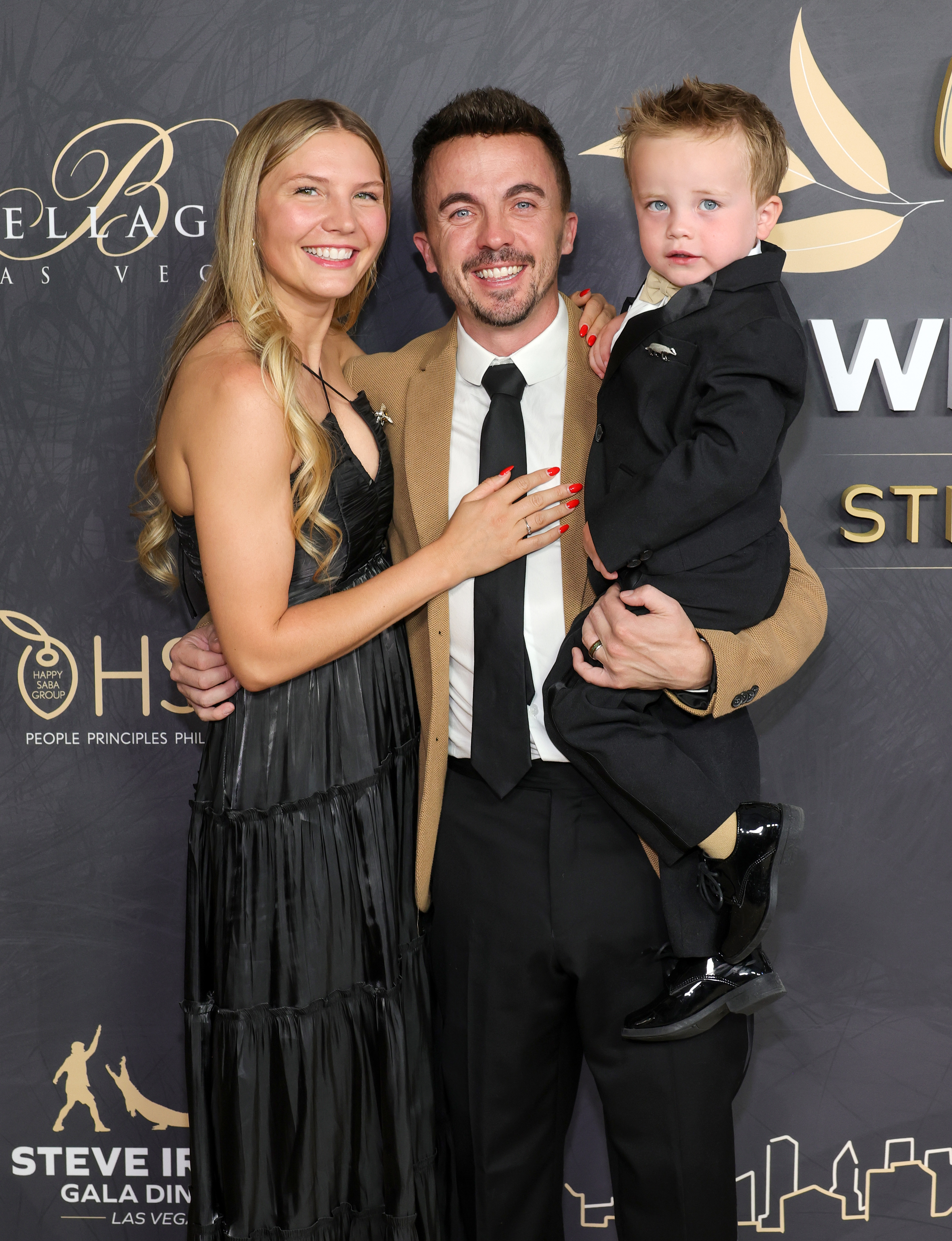 The actor with his wife and their son at the Steve Irwin Gala on May 11, 2024, in Las Vegas, Nevada | Source: Getty Images