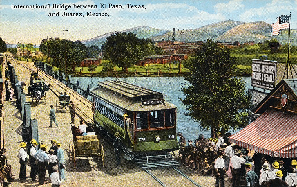 Early Postcard of International Bridge in El Paso, Texas | Source: Getty Images