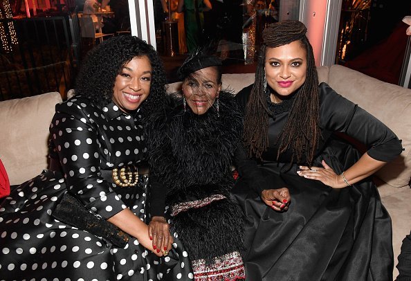 Shonda Rhimes, Cicely Tyson, and Ava DuVernay attend the 2019 Vanity Fair Oscar Party | Photo: Getty IImages
